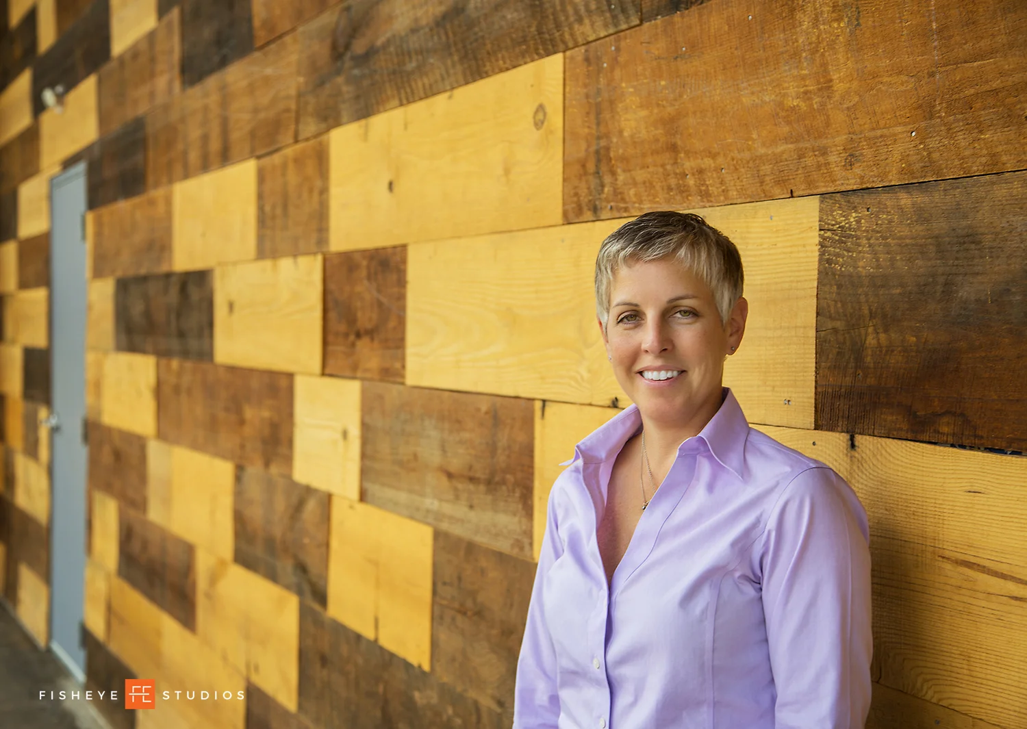 Jen Hanna, For The Love of Dog!