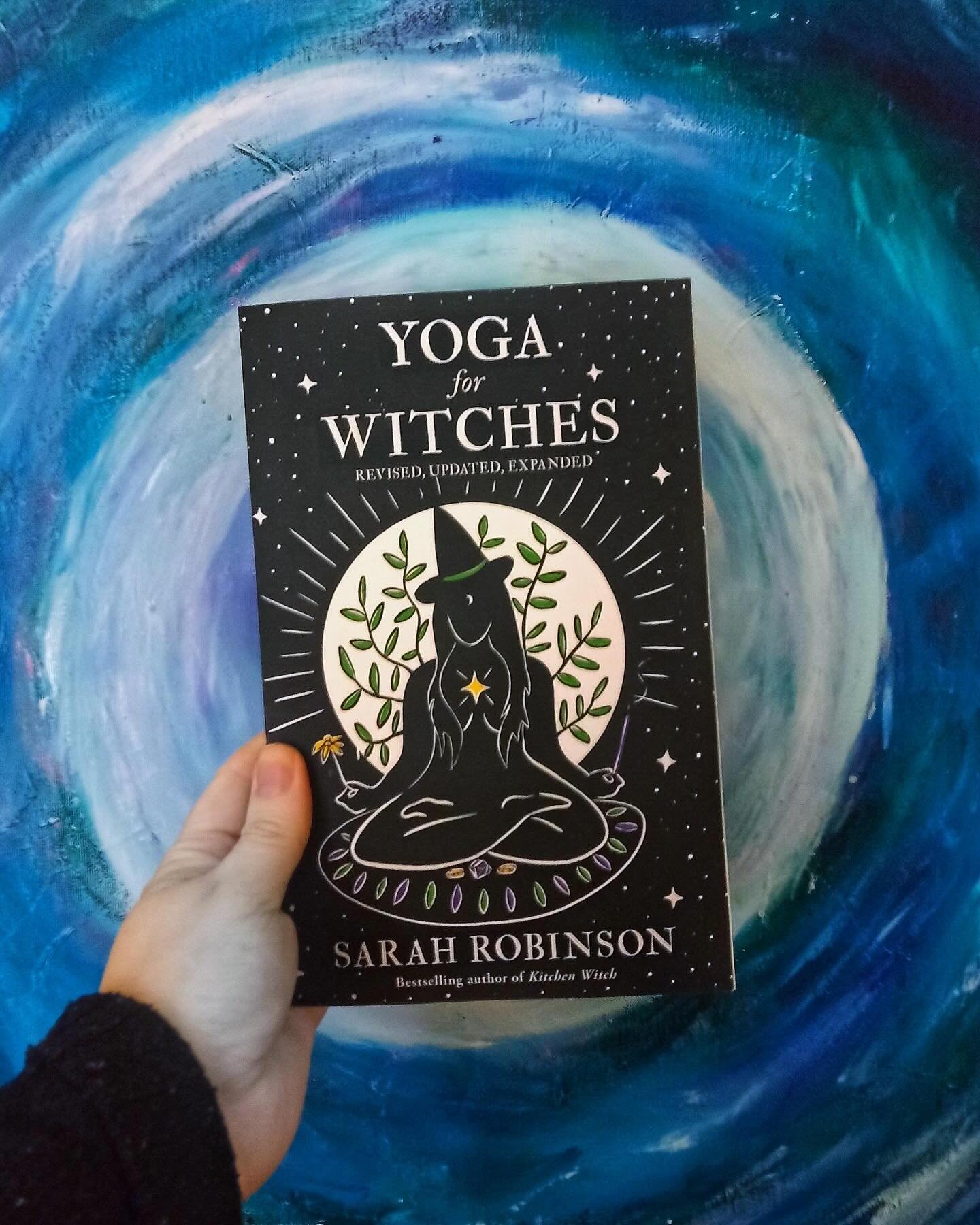Some really lovely reviews for Yoga for Witches: Revised, updated and expanded!
💜🧘🏽&zwj;♀️✨🌸
Getting very close to 1,000 reviews! And a juicy 4.8 average Amazon rating! Magic managed! #yogaforwitches #womancraftpublishing #indiepublishing #indiep