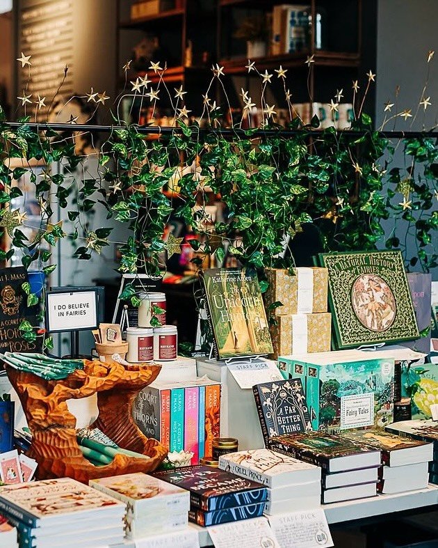 You guys know I love to shout out some of the flippin&rsquo; gorgeous indie bookshops who stock my books &mdash; well this time I&rsquo;ve truly fallen in love! &hearts;️✨ Welcome to @fabledbookshop &amp; cafe! I&rsquo;m particularly bewitched by the