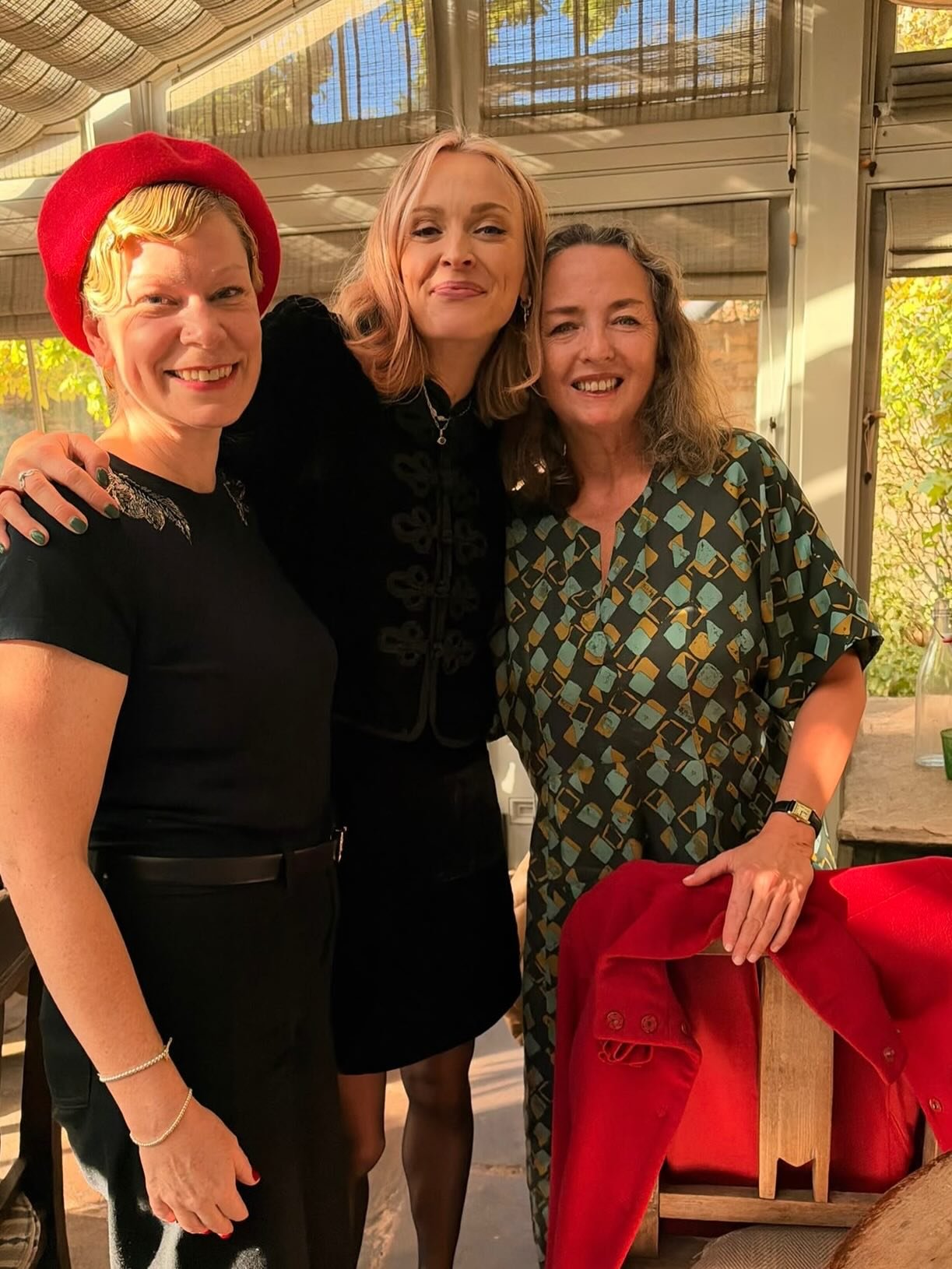 For my birthday me and @yogitrish ventured into mystery, murder, Marple and much merriment with @fearnecotton @happyplacebookclub I&rsquo;ve never been more pleased I wore a red beret! &hearts;️ Thankyou @lucyfoleyauthor for a wonderful new Marple ad