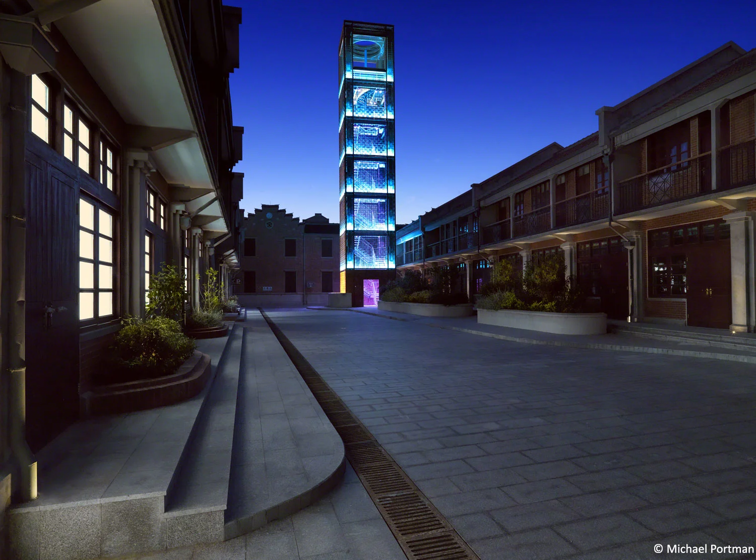 Duval-Portman-JianYeLi-Courtyard.jpg