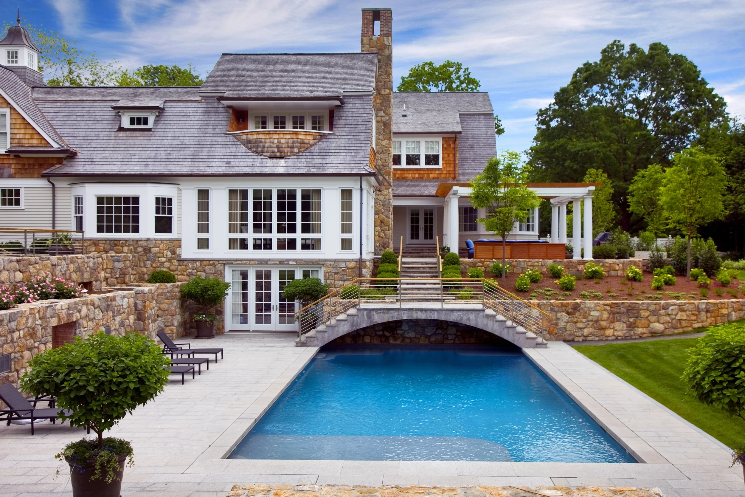 Back Straight on.jpg