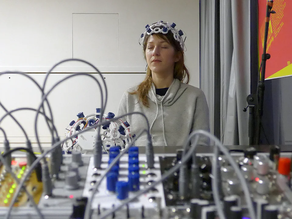 EEG_MAKERS_PARIS_02-2018_SMALL_L1110175.jpg