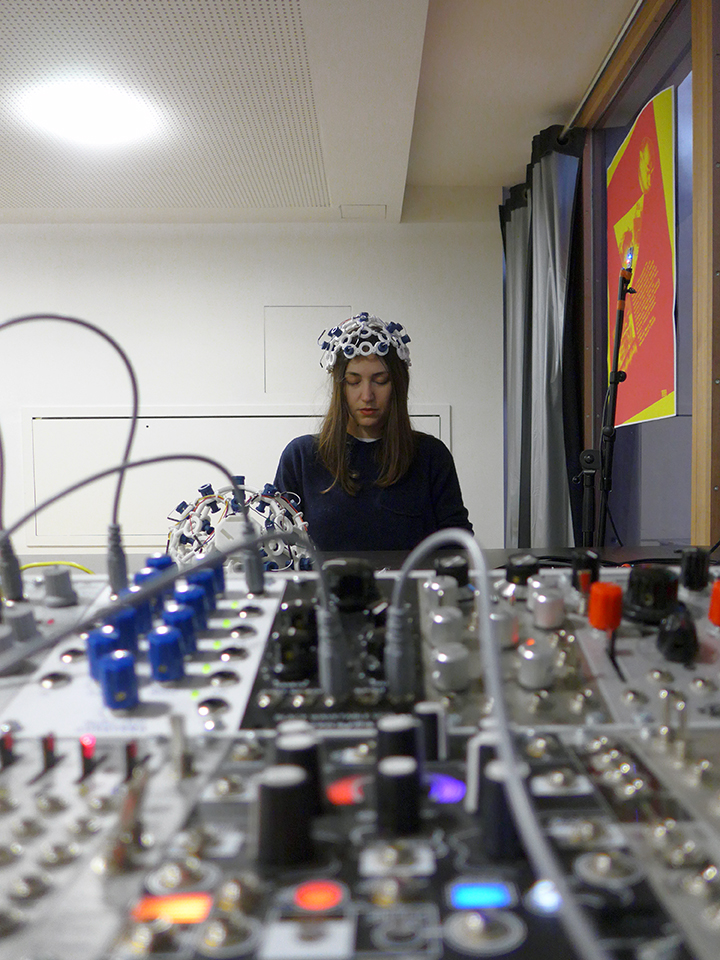 EEG_MAKERS_PARIS_02-2018_SMALL_L1110180.jpg