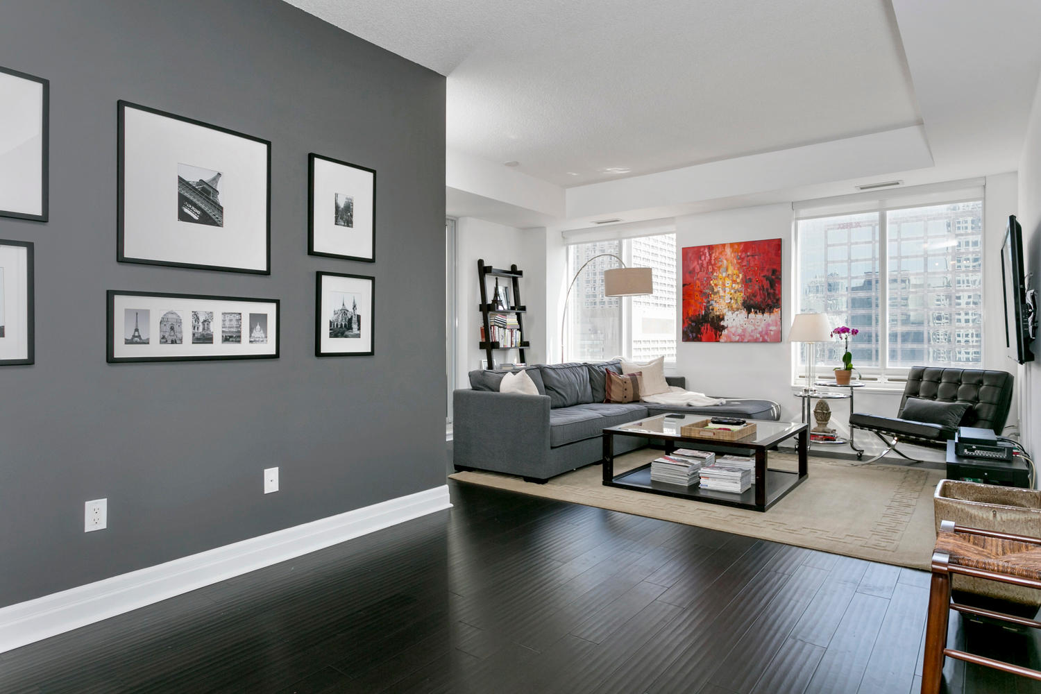 35 Balmuto Street Suite 1504-large-007-7-Living Room-1500x1000-72dpi.jpg