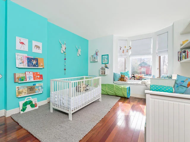 183 Seaton Street toronto ON-MLS_Size-019-19-Bedroom-640x480-72dpi.jpg