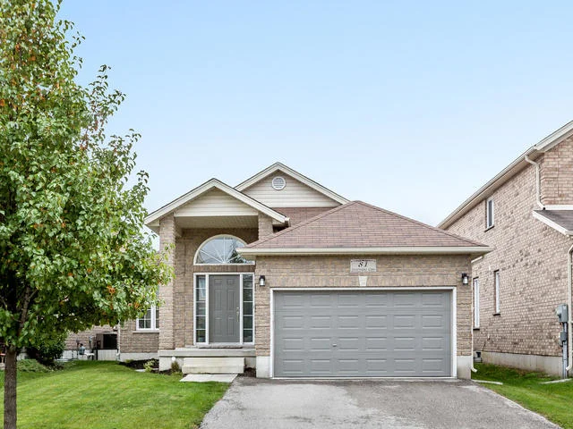 81 Soverigns Gate Barrie ON-MLS_Size-001-36-Exterior-640x480-72dpi.jpg