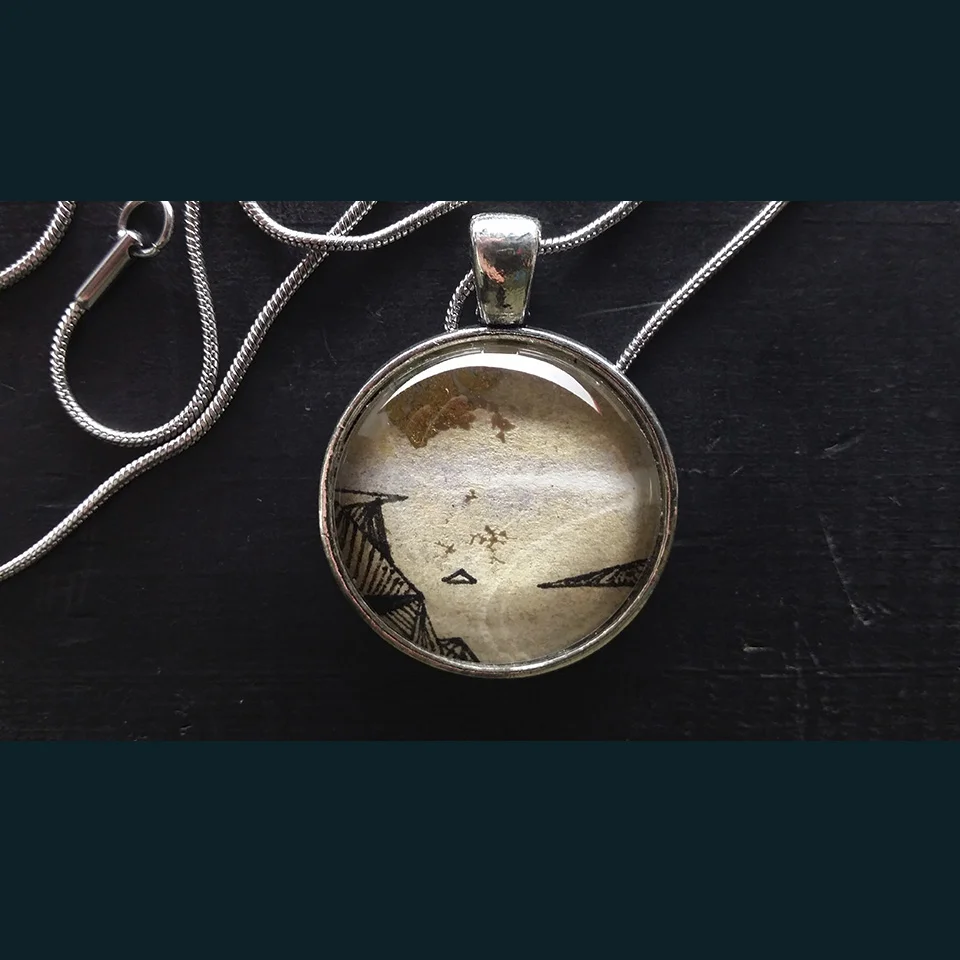 28mm round pendant Hannah Pugh_All Is Not Lost art 3.jpg