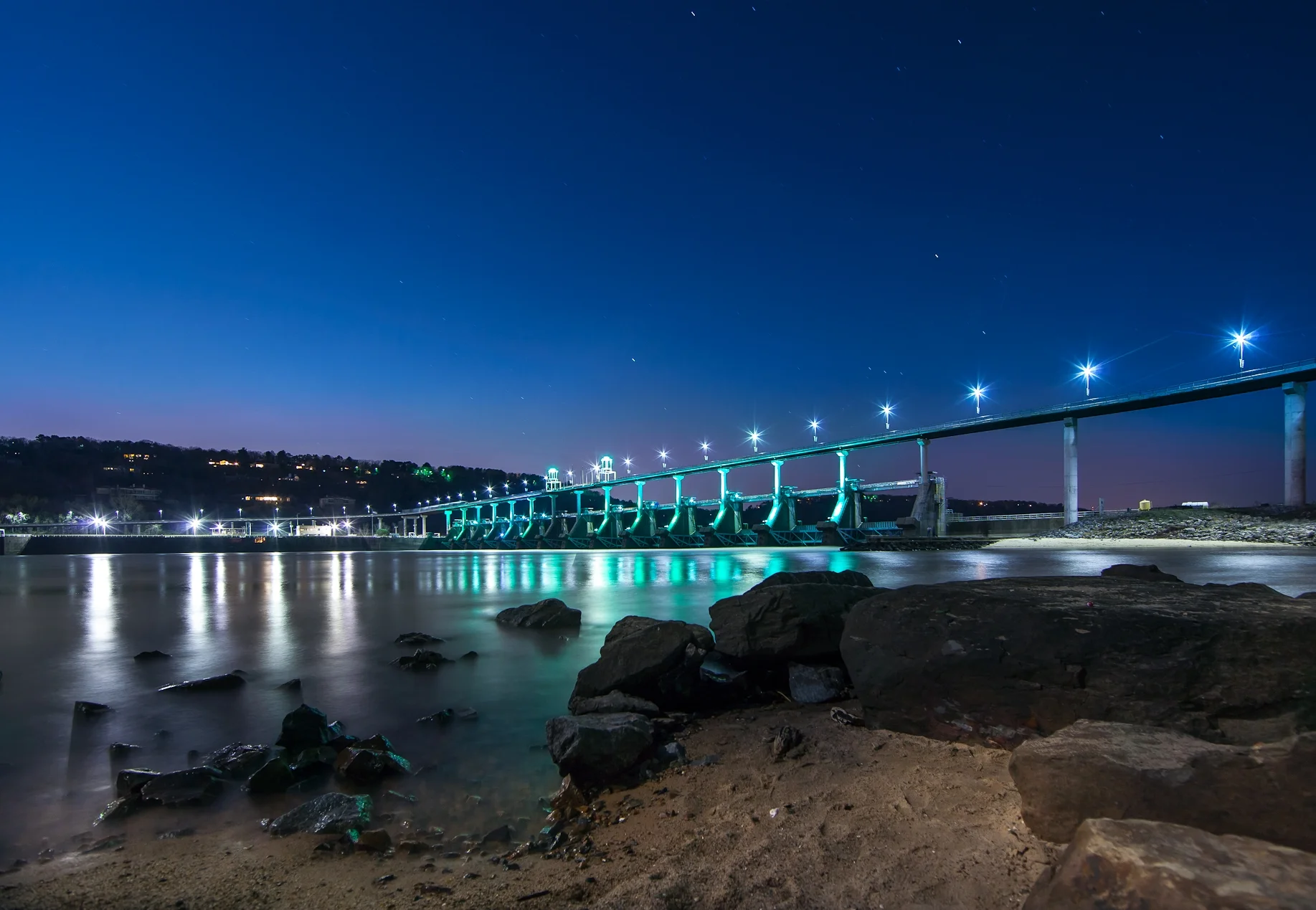 wk_to_crop_Big_Dam_Bridge_no2_ser_2_-4355.jpg