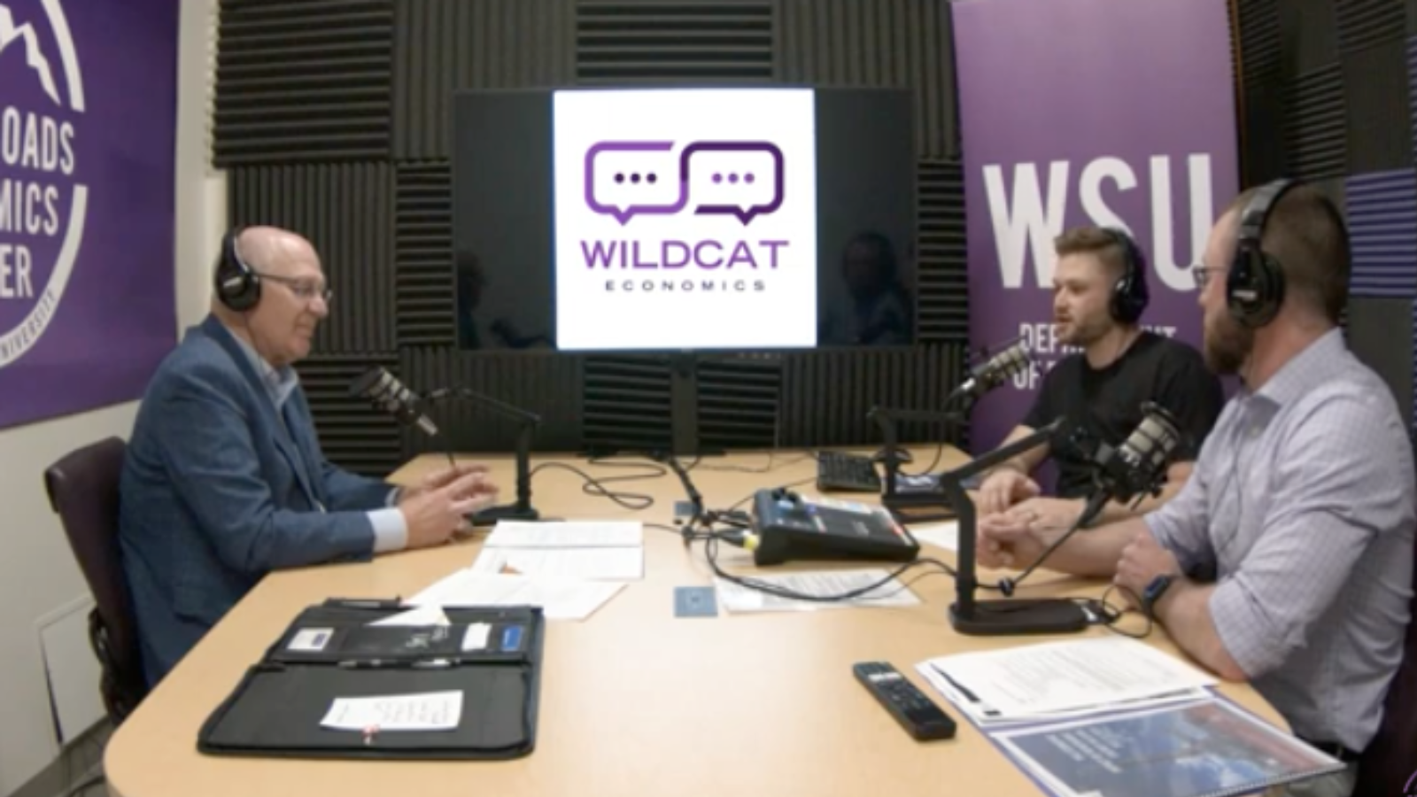 TWW Breaks Down the UT's Renewable Energy Story on Wildcat Economics