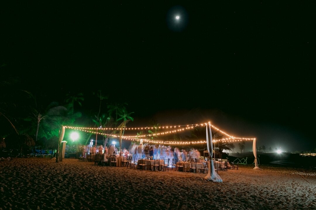 Wedding venue alert: The Dominican Republic beachfront paradise by night... 

#michaelkressphoto #wedding #love #marriage #weddingvenue #weddingday #photographer #bridal #engagement #justmarried #weddingphotographer #beachwedding
