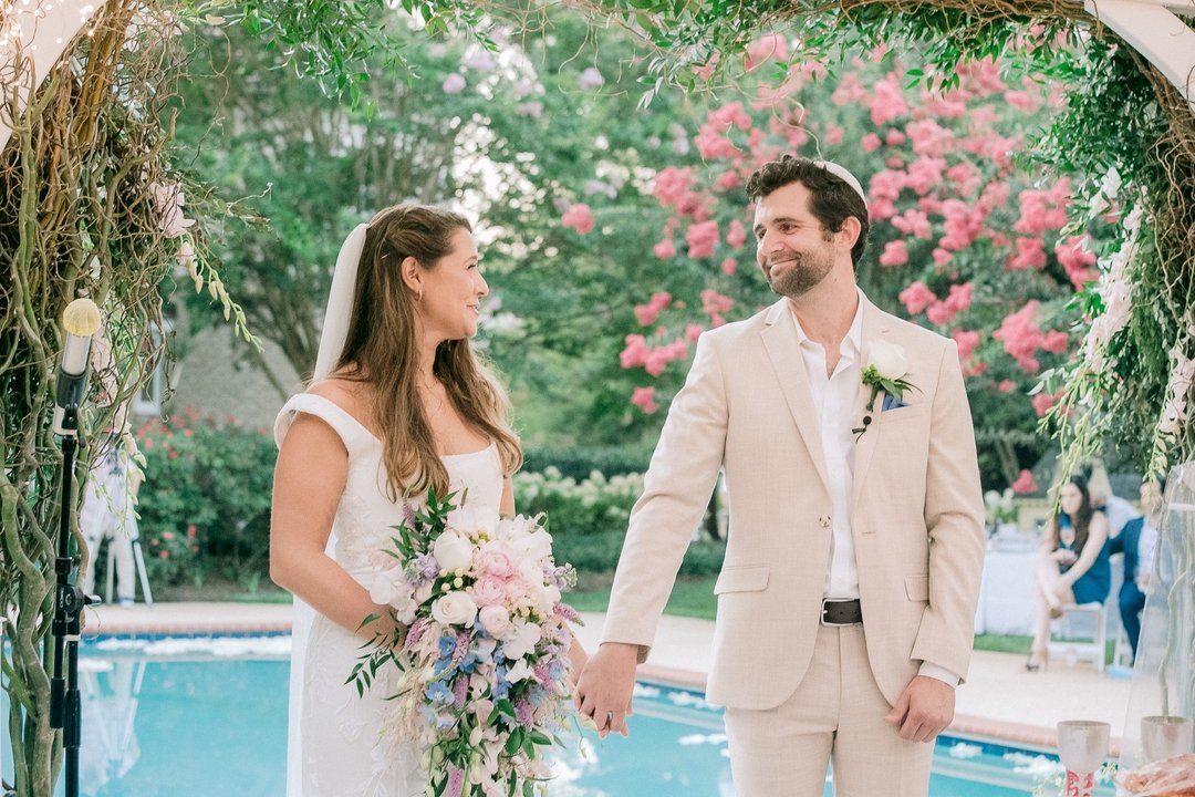 #michaelkressphoto #photographer #bethesda #BestOfBethesda #wedding #dcwedding #bethesdawedding #thehappycouple #love #weddingday #weddingphotographer #dcphotographer #bethesdaphotographer #bridal #engagement #justmarried #weddingstyle #perfectday #m