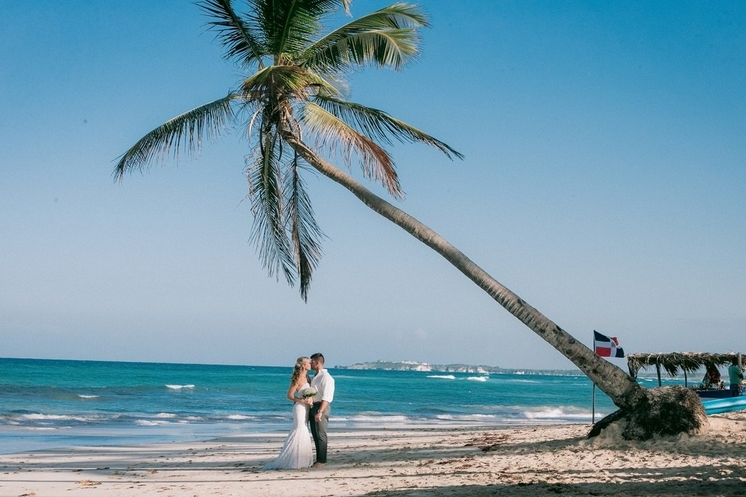 Beach wedding breeze&hellip;💫