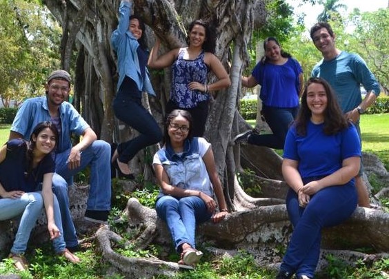Estudiantes de la UPR en Río Piedras crean firma para practicar sus habilidades en las comunicaciones