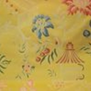 Lampasso Gold Style: Silk ID: 10732 Retail Price: $60.90 Content: 100% Silk