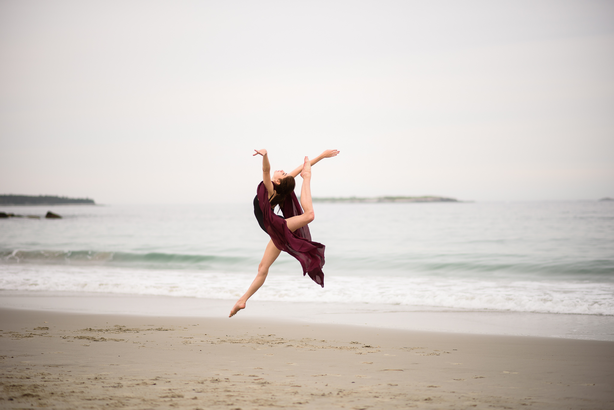 Photography: Stephanie Lane l Hair: Julia Everhair l Model: Allie McLaughlan-Richards l Designer: Dee Wilkie