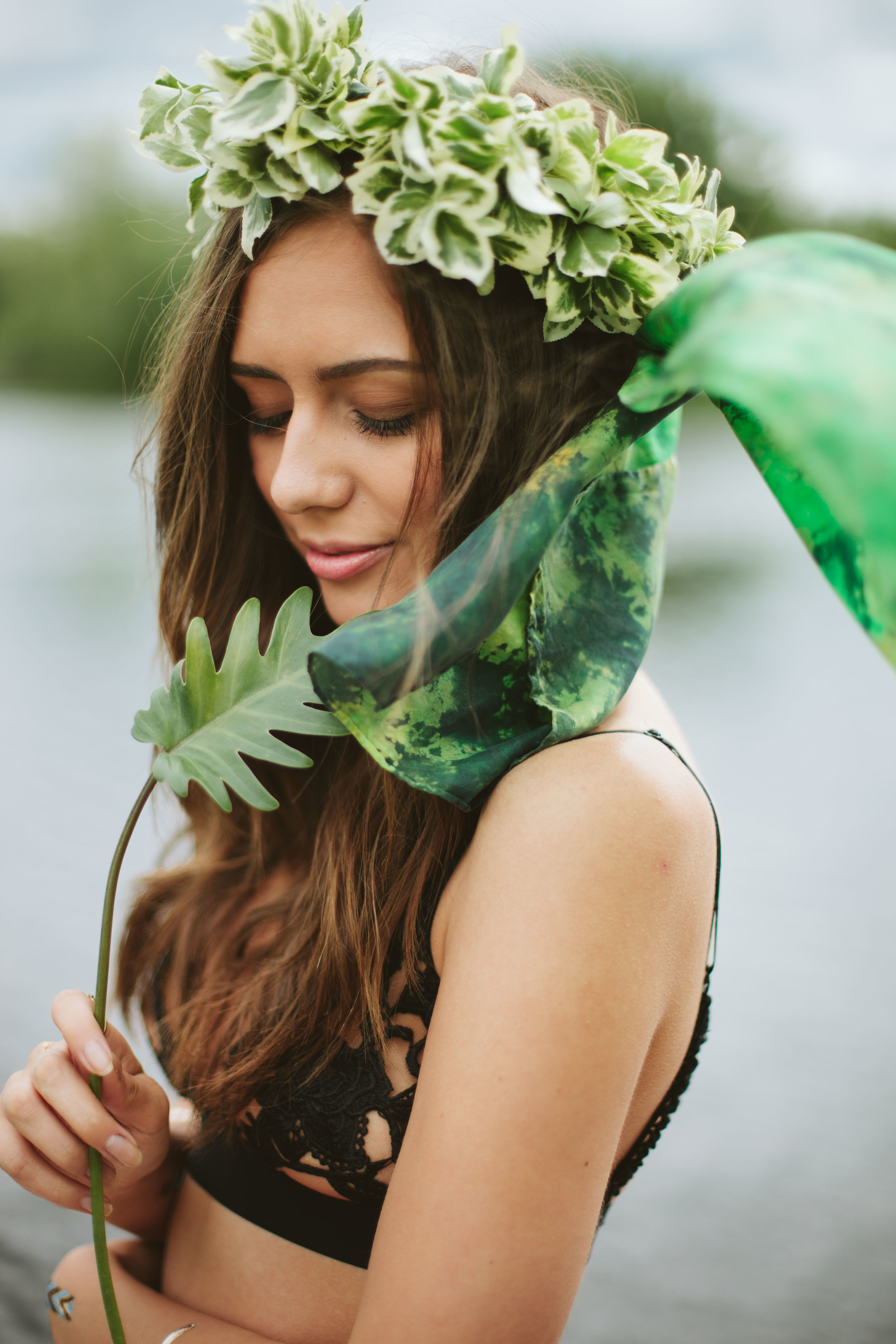 PHOTO: Kelsey Schroeder l MODEL: Kayley Reed l FLOWER CROWN: Reuban Stewart l STYLIST/SILK: Dee Silkie