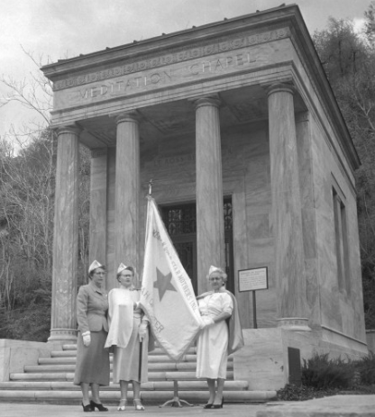 Gold Star Mothers at Memory Grove, 1956. Photo courtesy Utah State Historical Society.