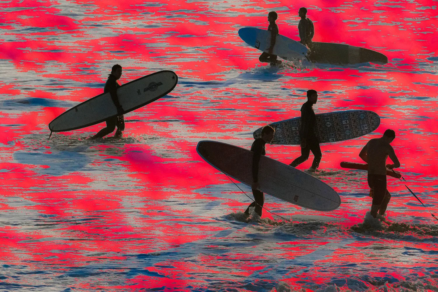 boys_with_boards.jpg