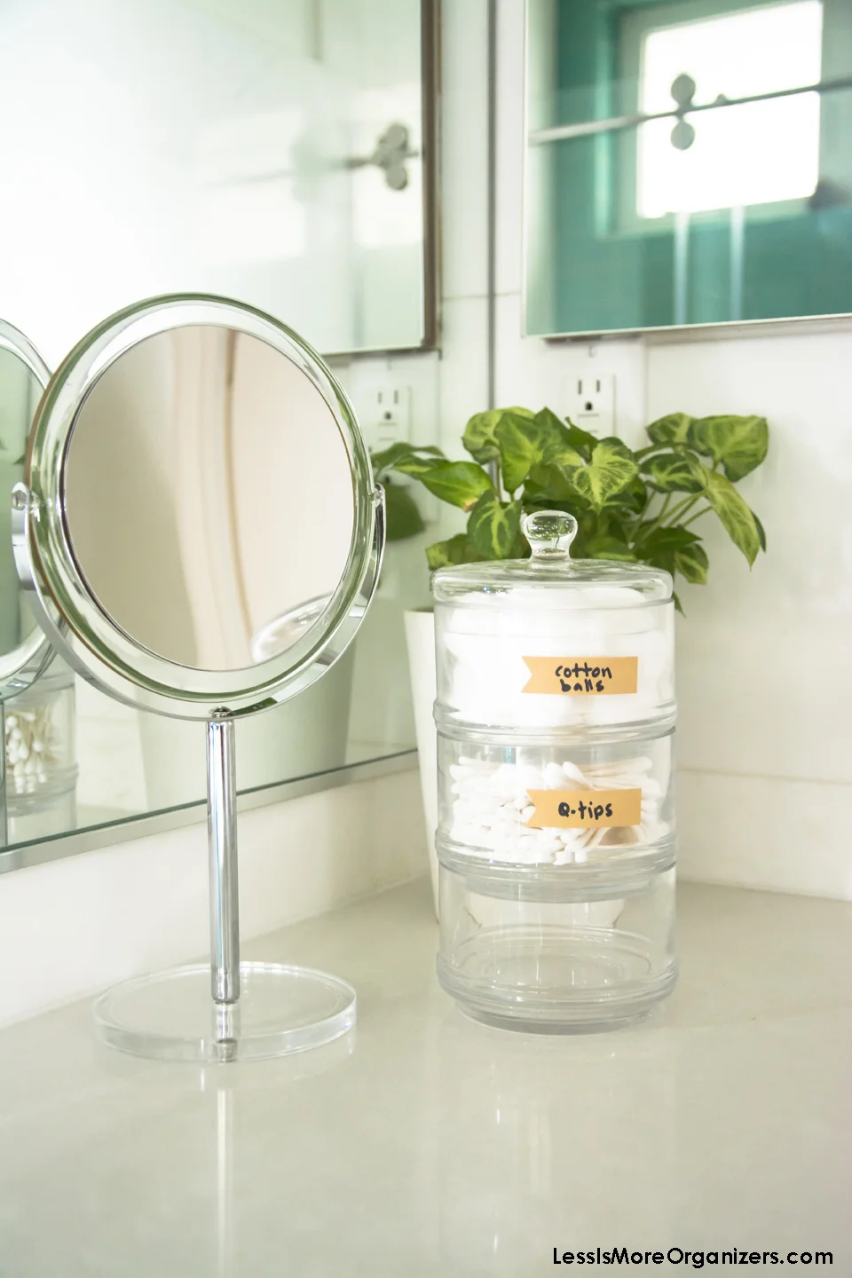 Super Savvy Time-Saving Tip to Keep Your Bathroom Organized