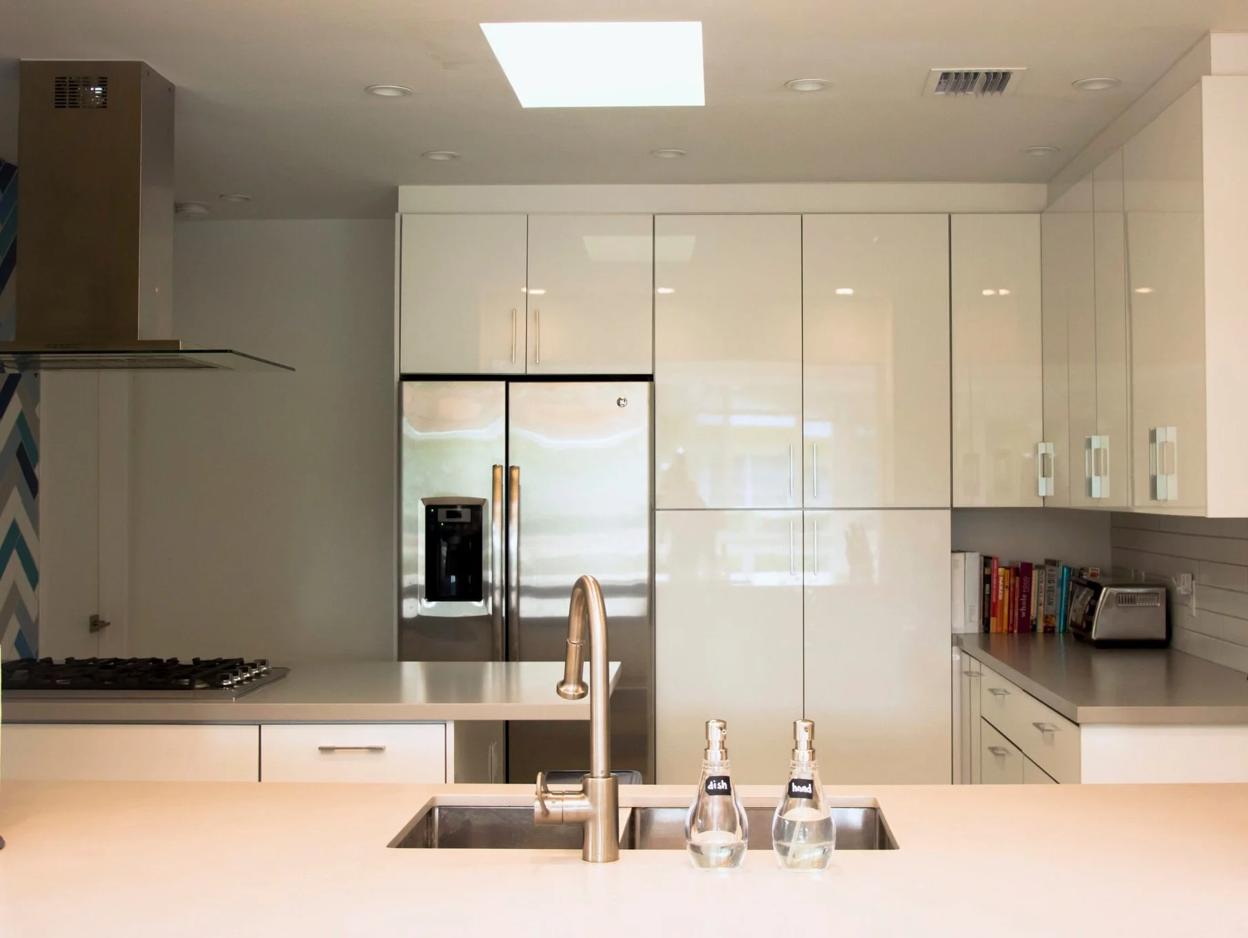 How to Keep Your Kitchen Counters Clutter-Free FOREVER