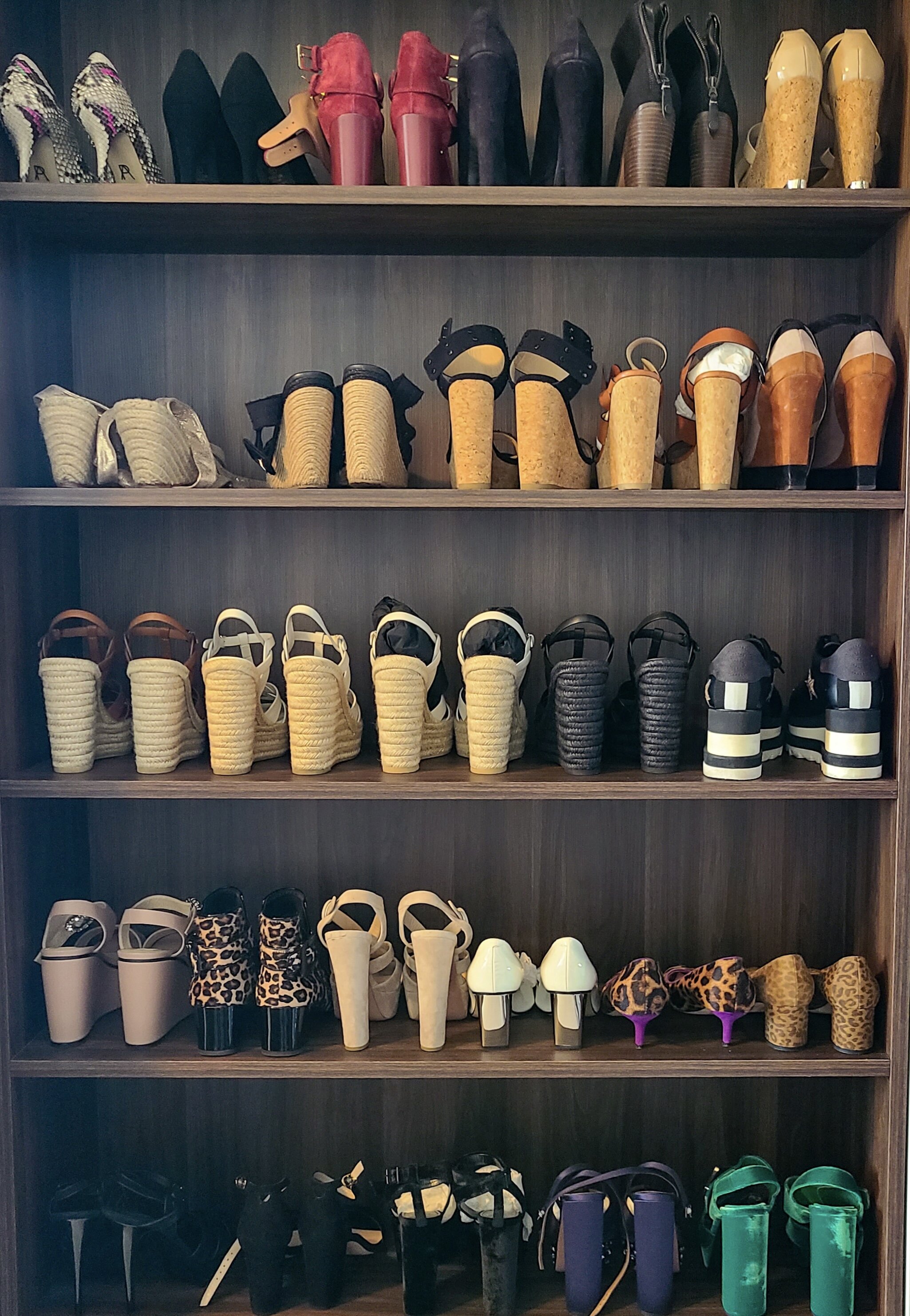Closet shoes 6.jpg