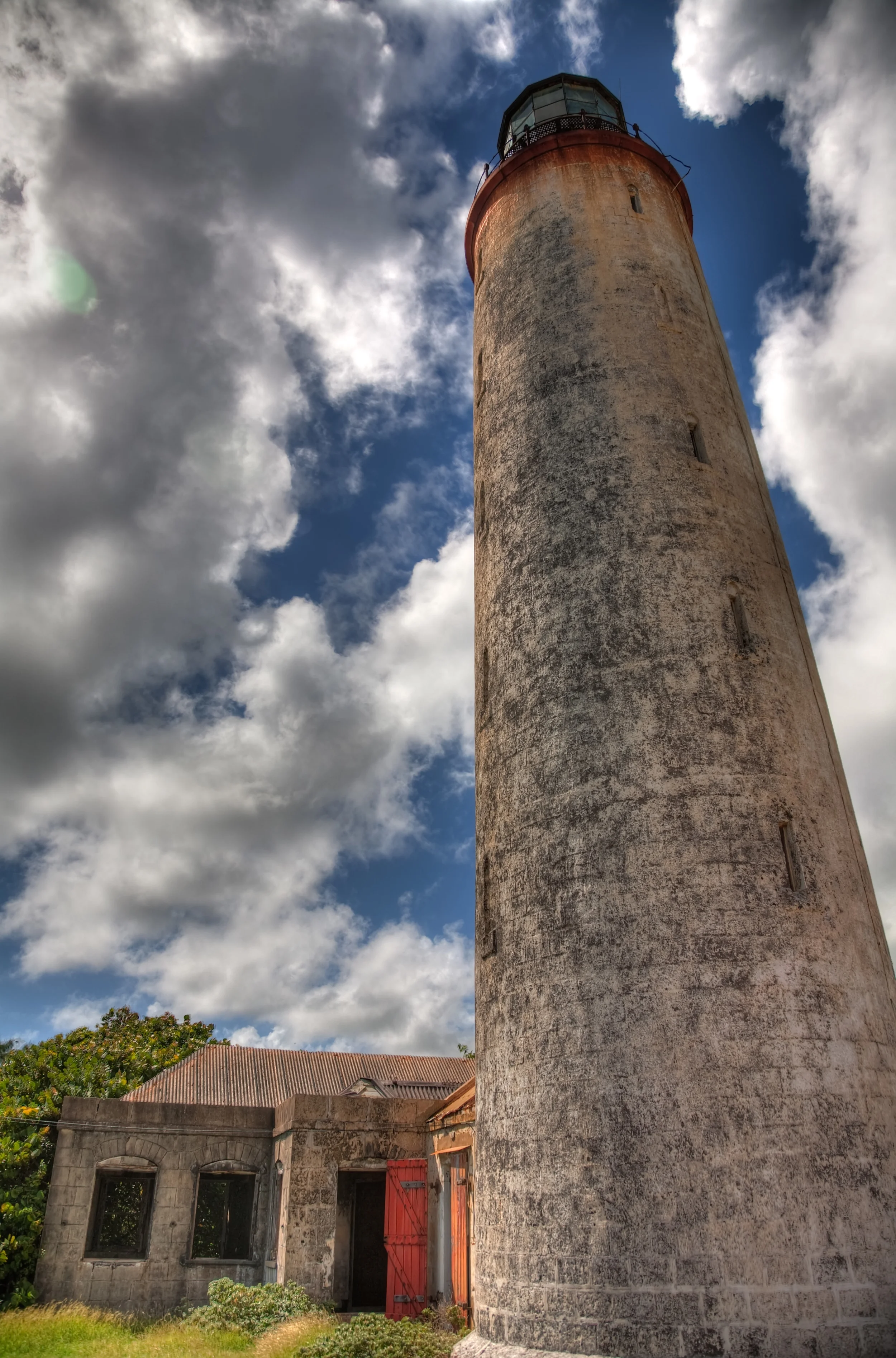  Further along the drive, now at East Point LIghthouse on the East point of the island 