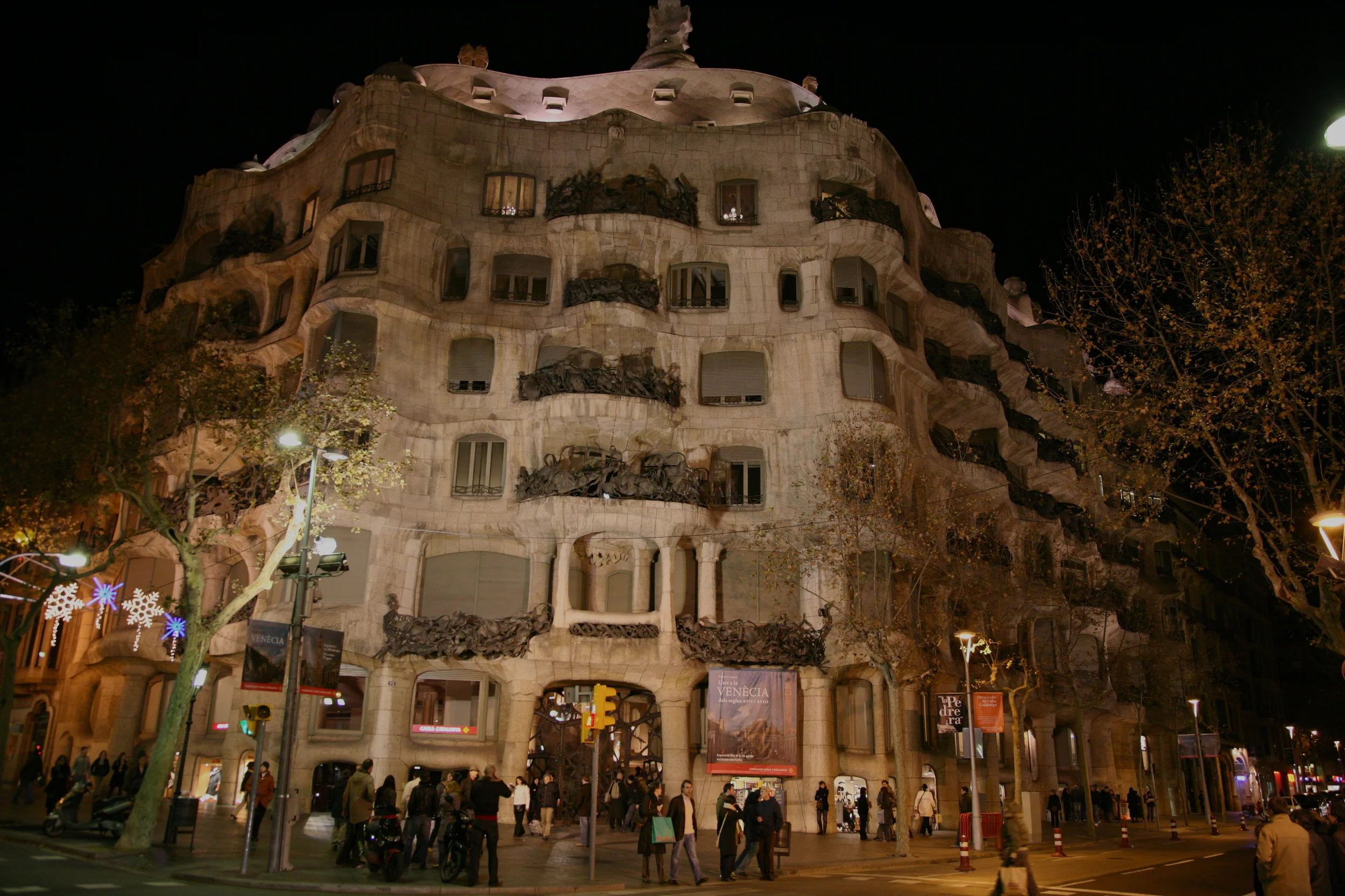  La Pedrera exterior lit up at night 