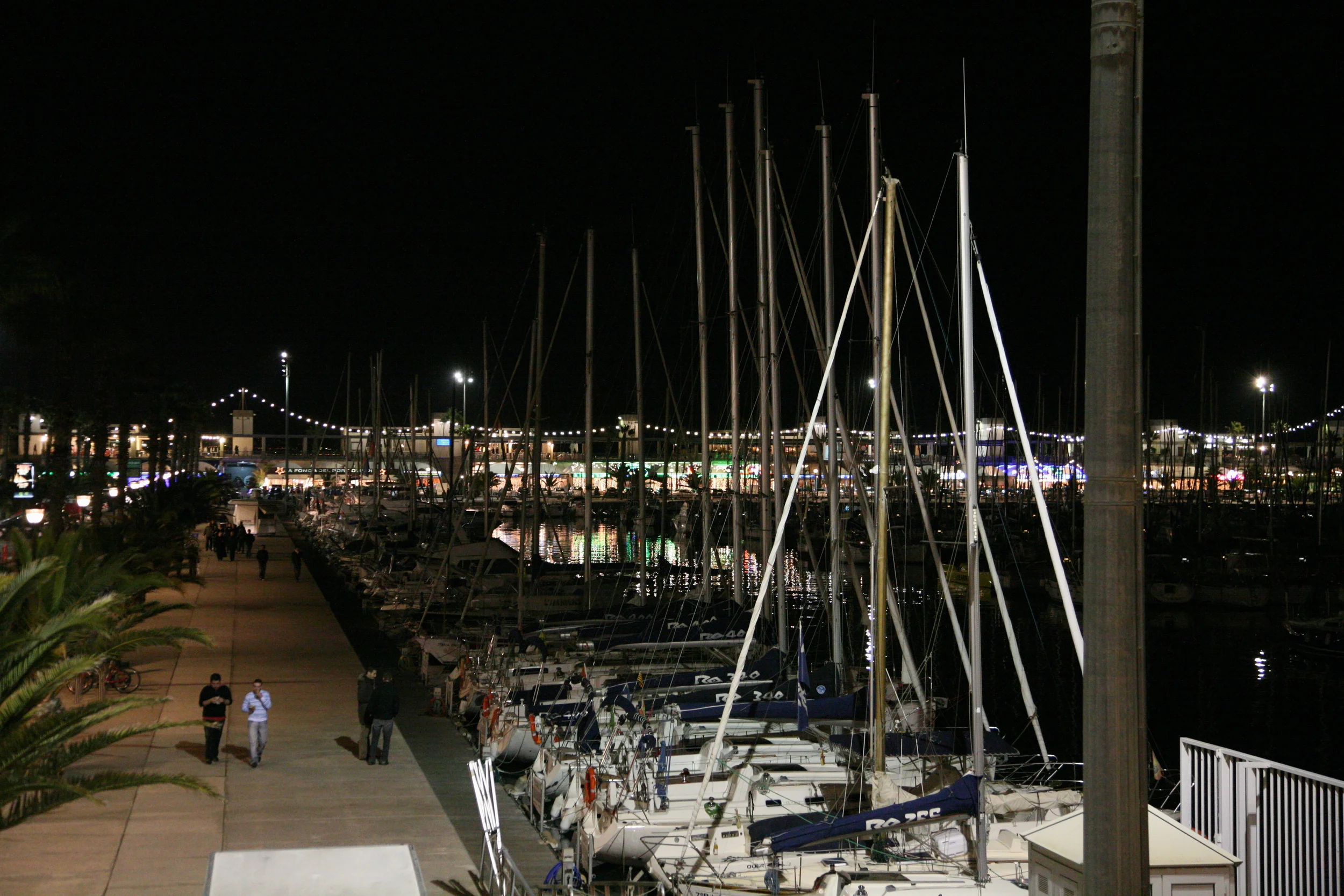 Port Vell restaurants and shops alongside the sailboats 