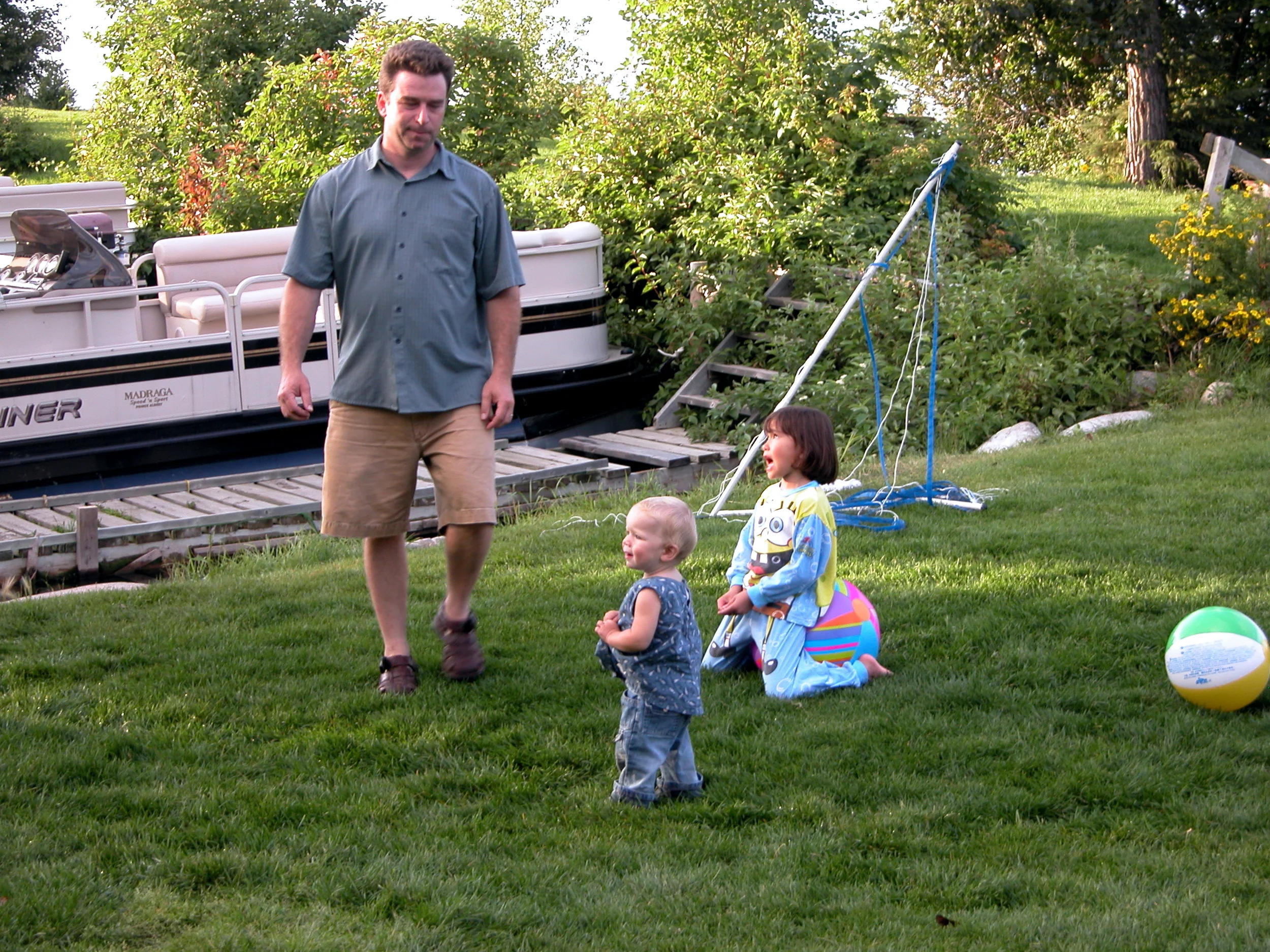  Aaron, Zola and Jade 