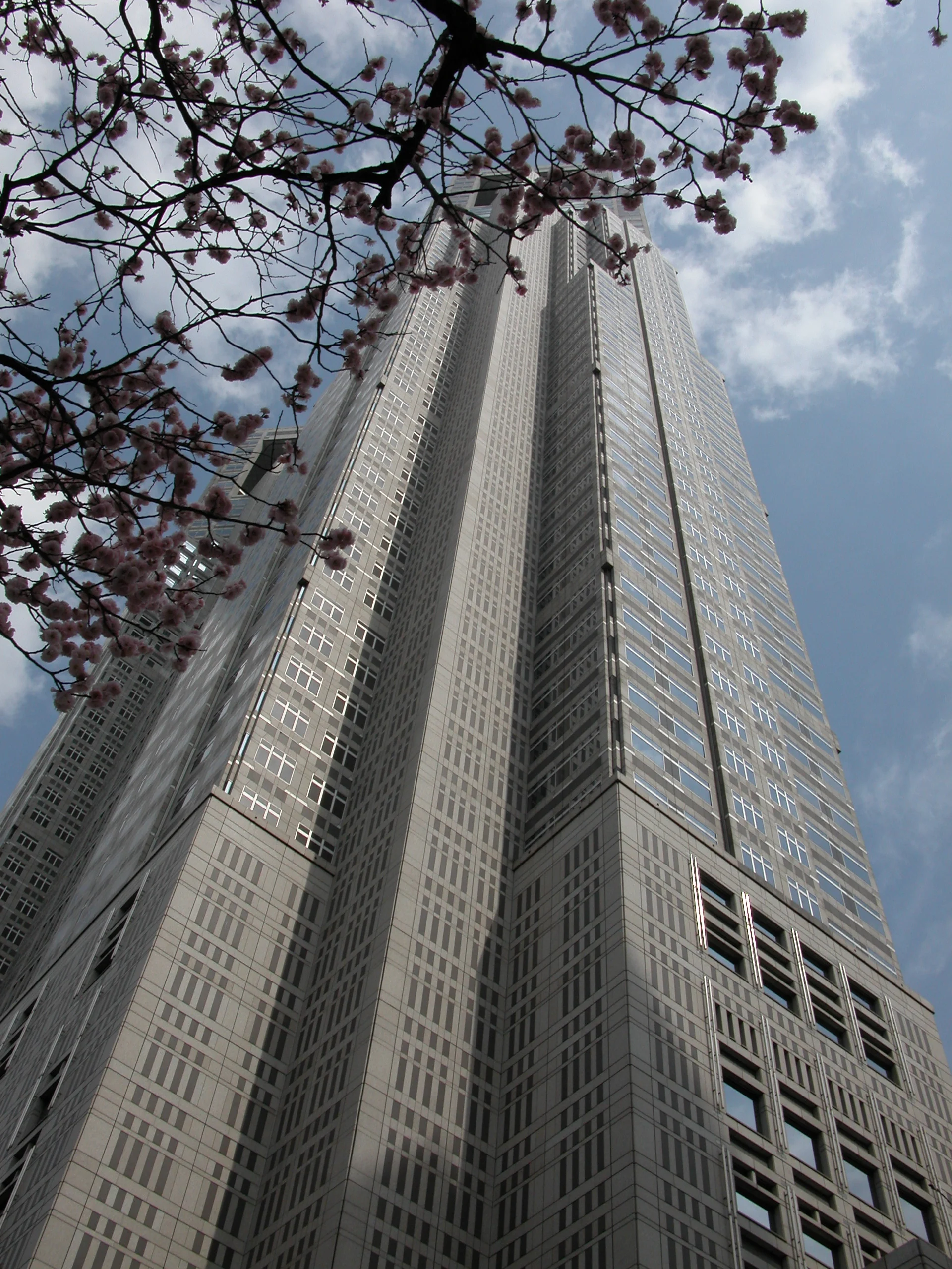 Tokyo Metro Government offices 