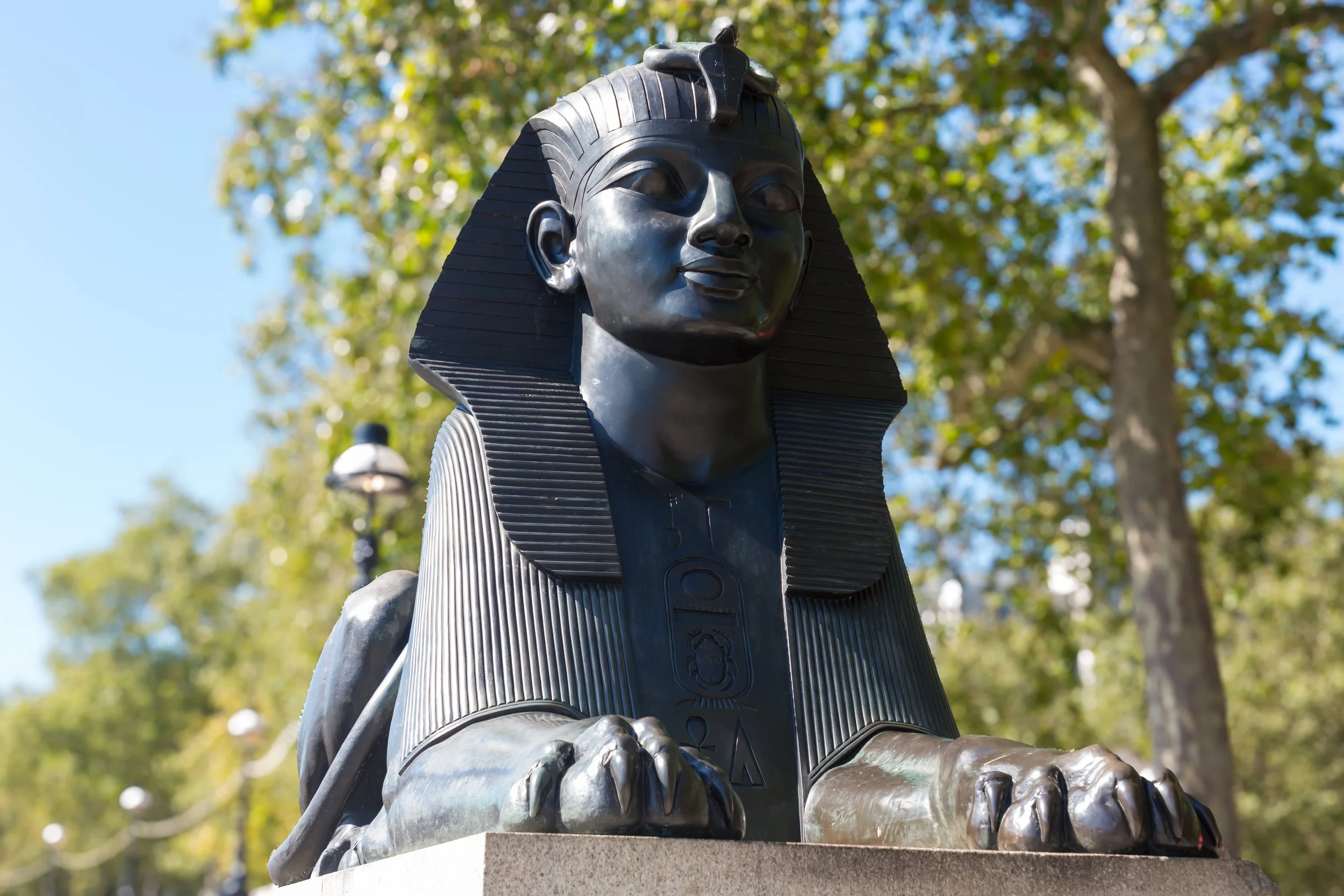 Statue Of The Sphinx At Cleopatra's Needle