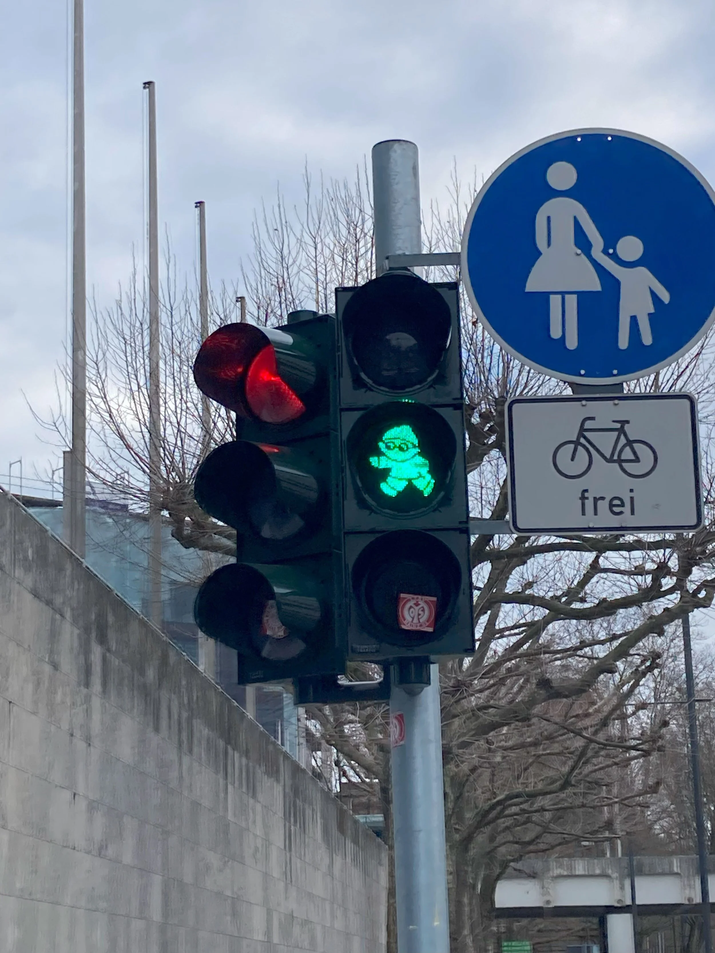  Since our first visit, we always enjoy Germany's unique take on crossing figures. 
