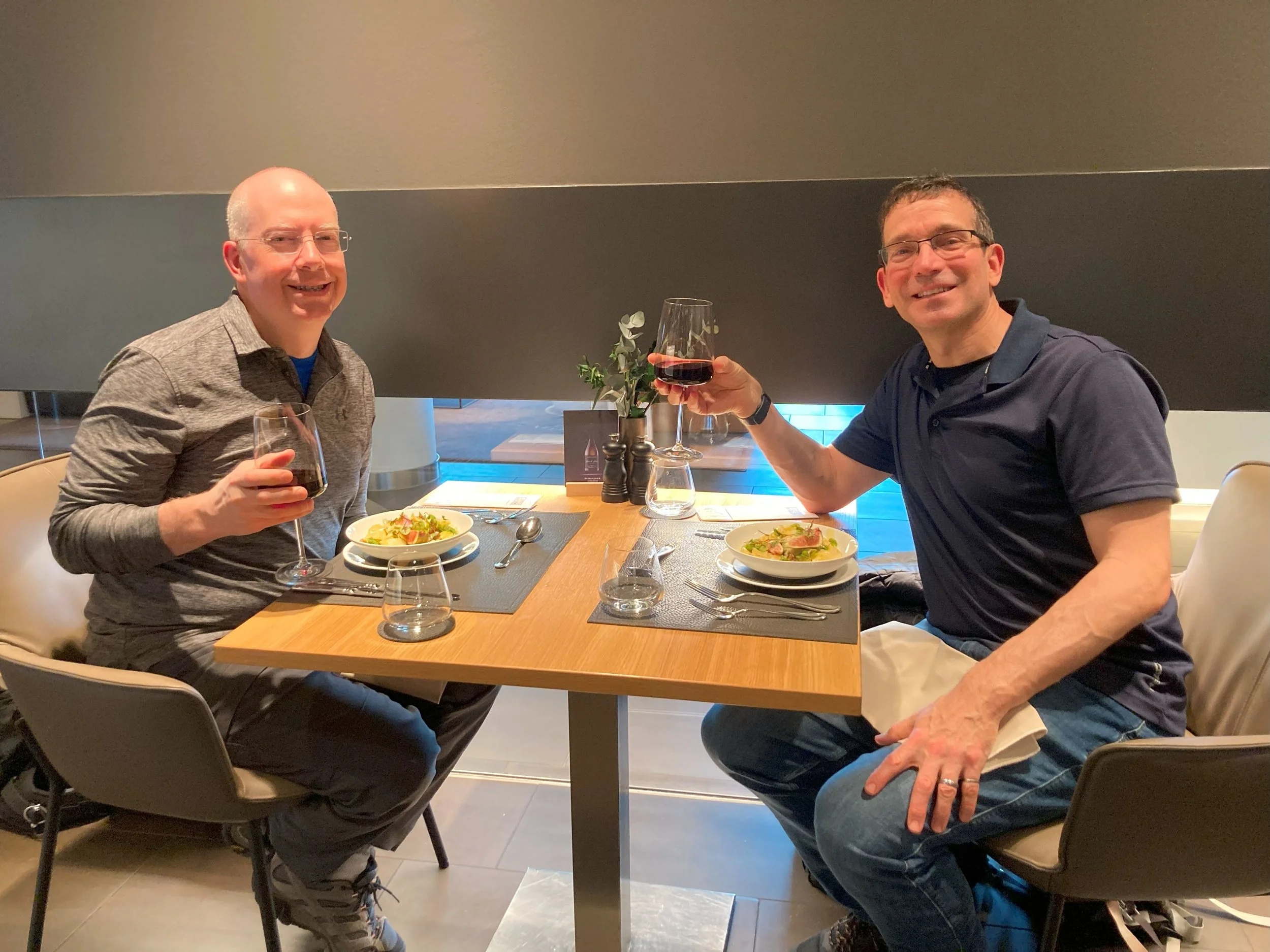  We had time for a quick lunch prior to our flight time 