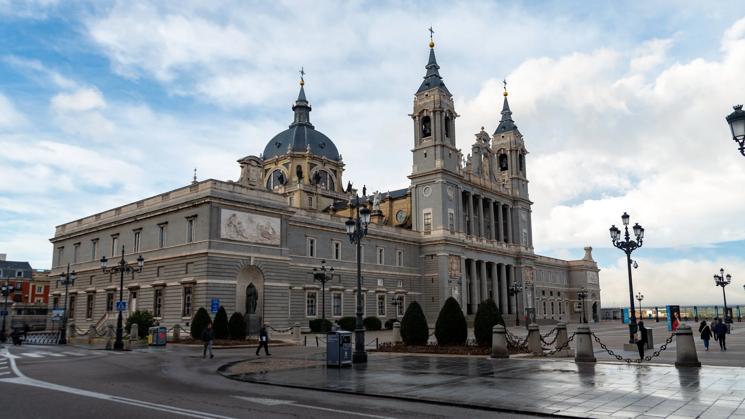 One last view of the Catedral de la Almudena
