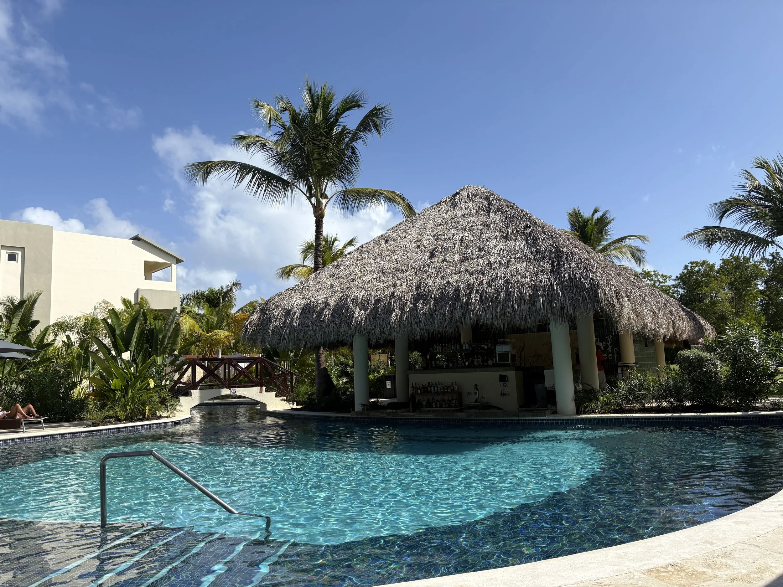  Continuing my swim up bar tour 