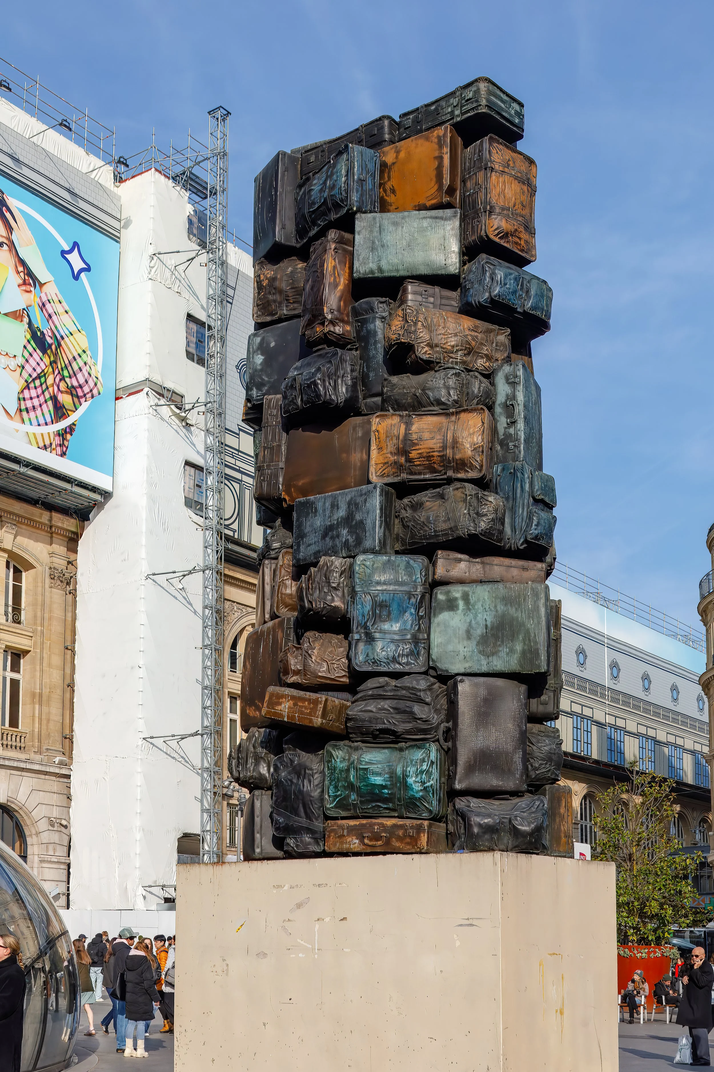  Storage for Life (1985) - Arman outside; I assume inspired by Saint-Lazare train station 