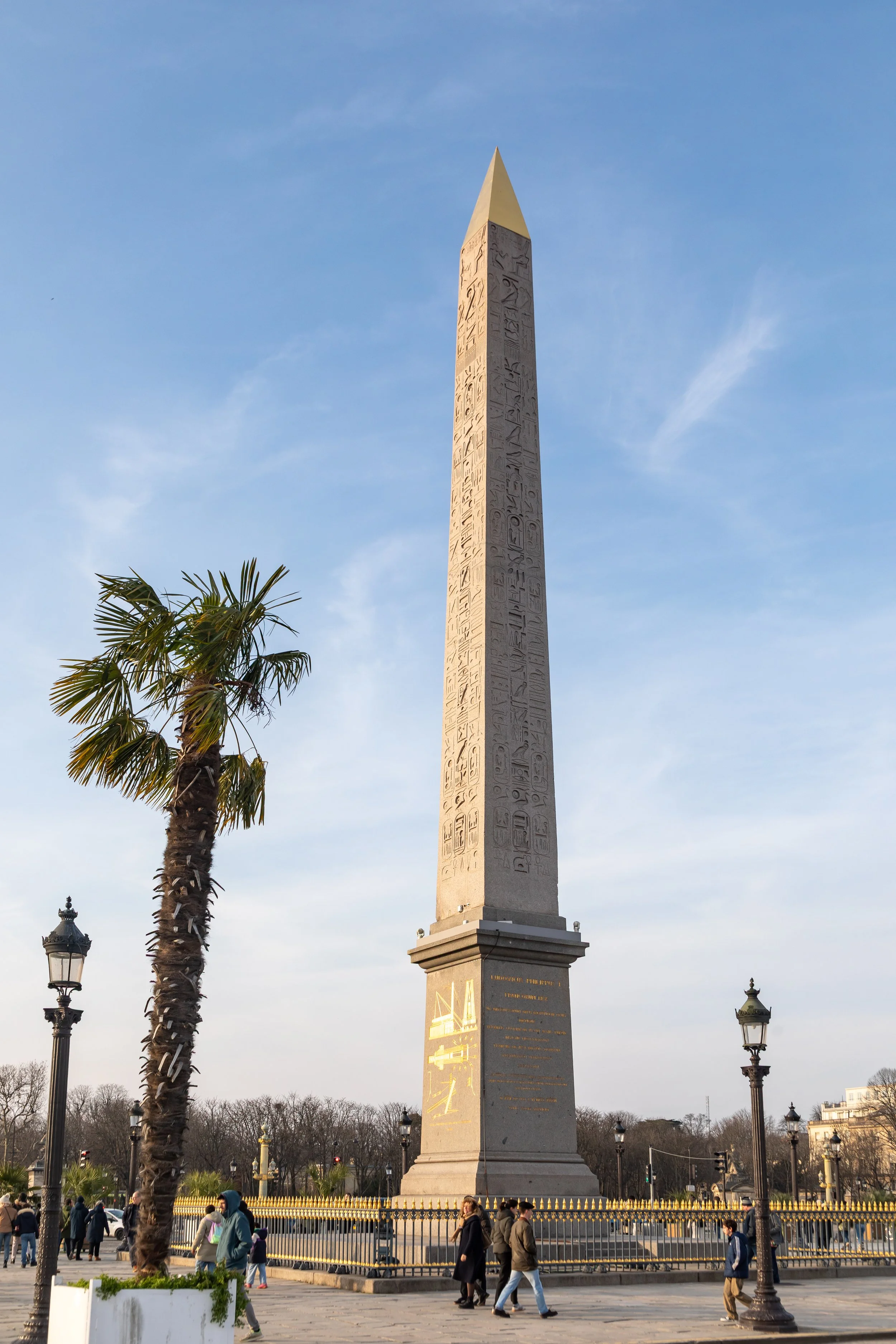  3000yr old Luxor Obelisk in Place de la Concorde 