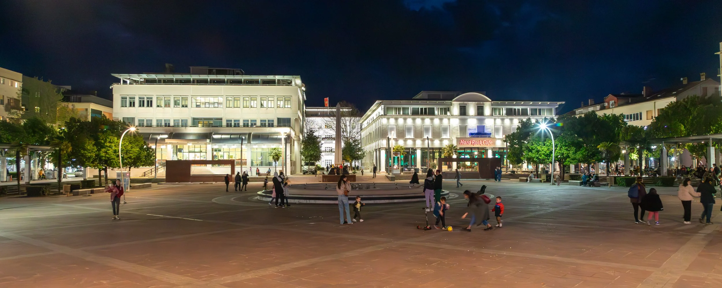  Independence Square, still active for a Thursday night 