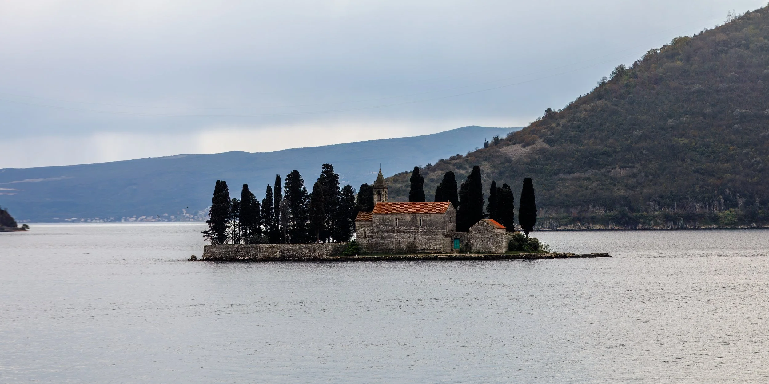  Getting closer to Saint George Monestary on its man made island 
