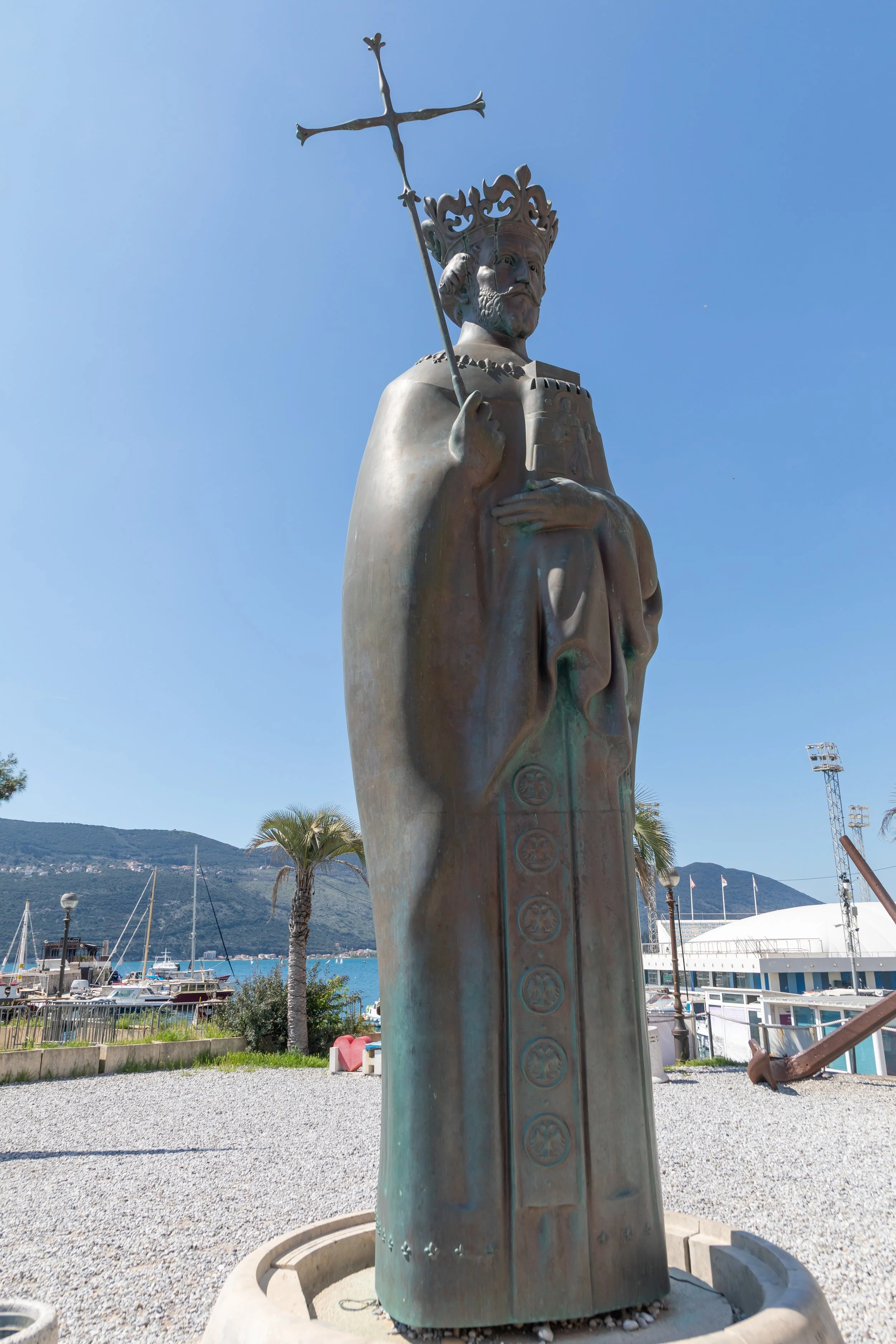  Monument to King Tvrtko the first king of Bosnia and founder of the city 