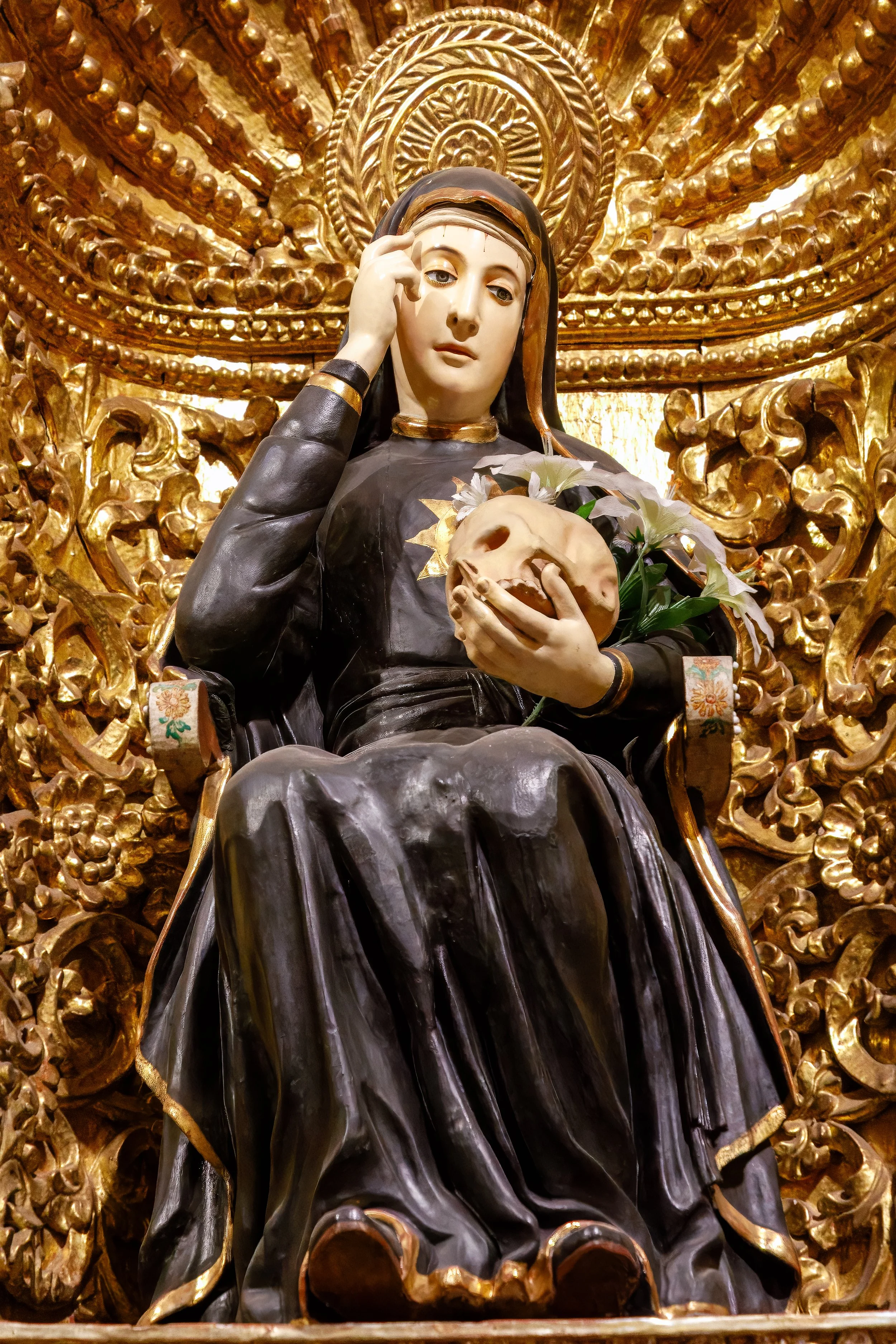  Statue of St. Mariana de Jesús de Paredes, the patron saint of Ecuador, often referred to as the "Lily of Quito" 