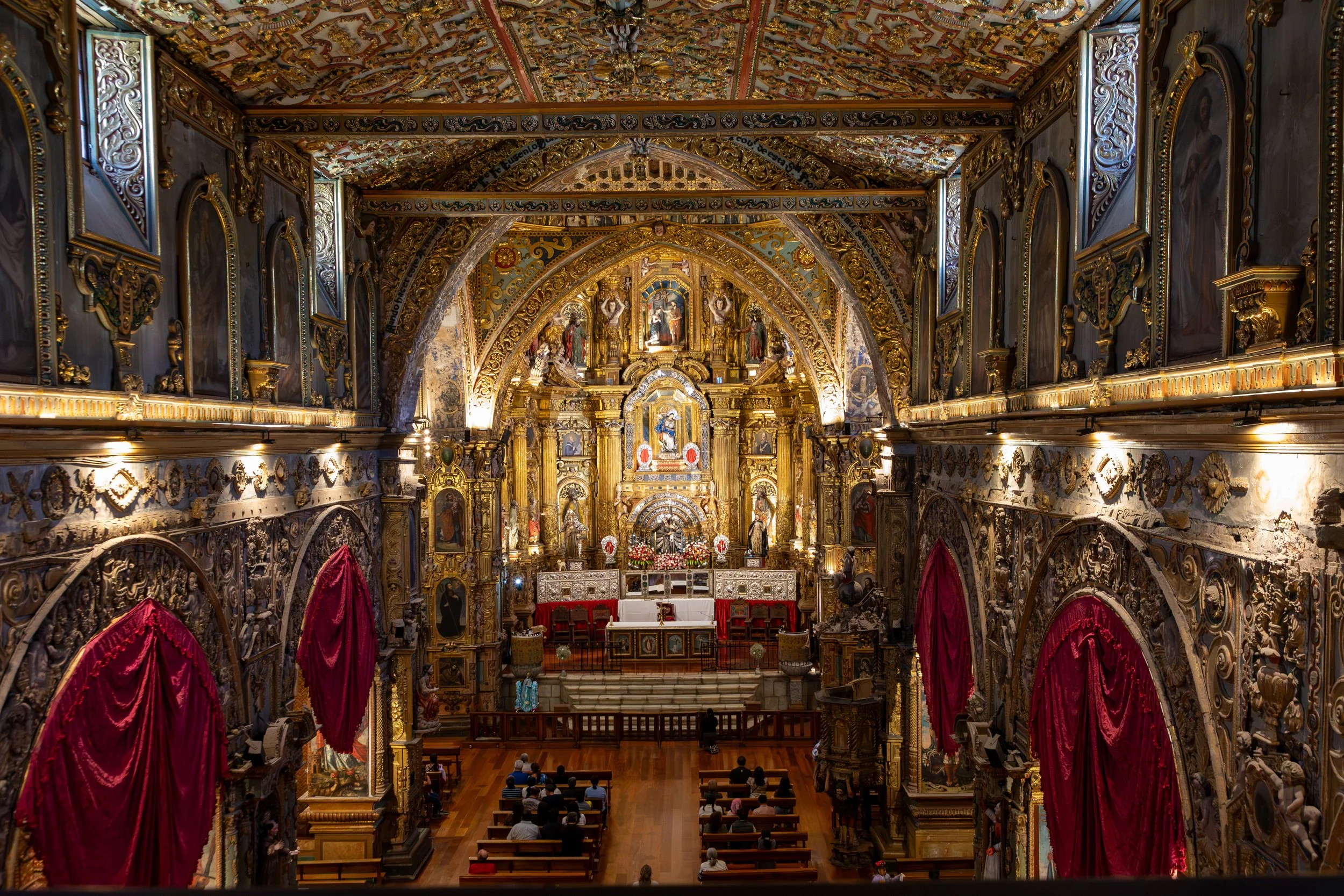  Looking down on the impressive church from the high choir (coro alto)  