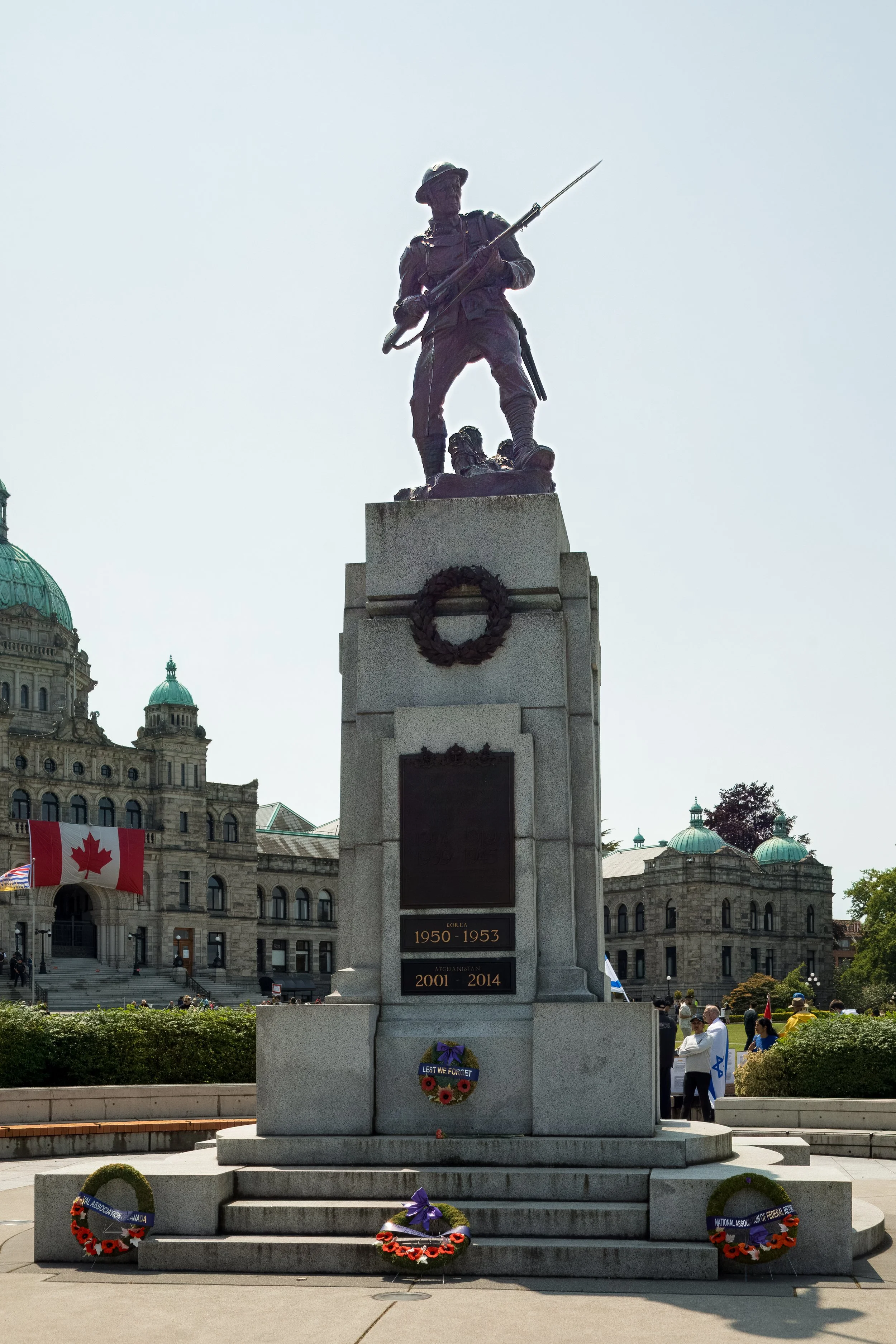  British Columbia Legislature Cenotaph and the War Memorial to the Unknown Soldier 