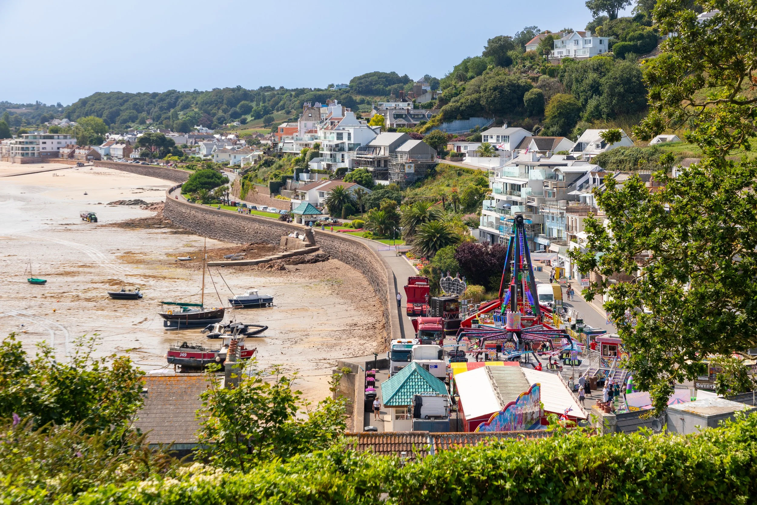  Looking down on the town of Gorey, hosting the Gorey Fete with food, music, and games 