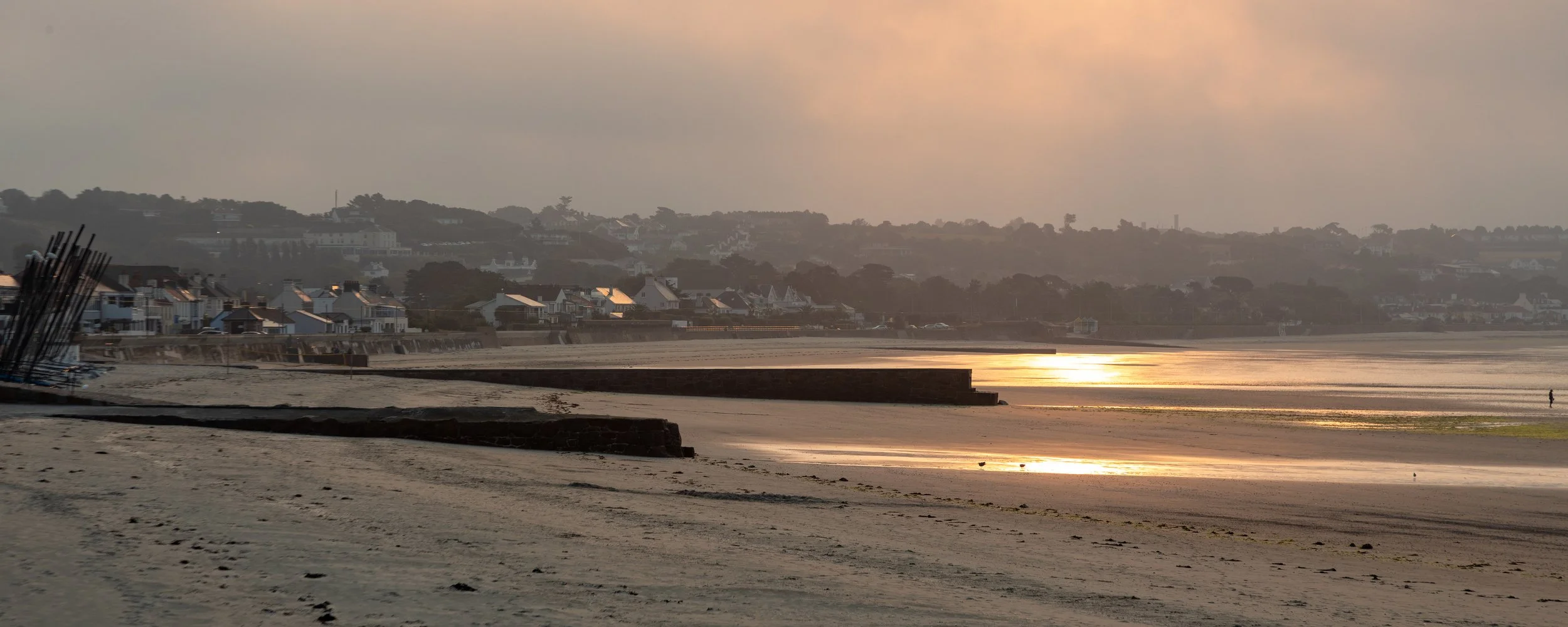  Heading to the ferry, we stopped to enjoy the sunrise from the beach 