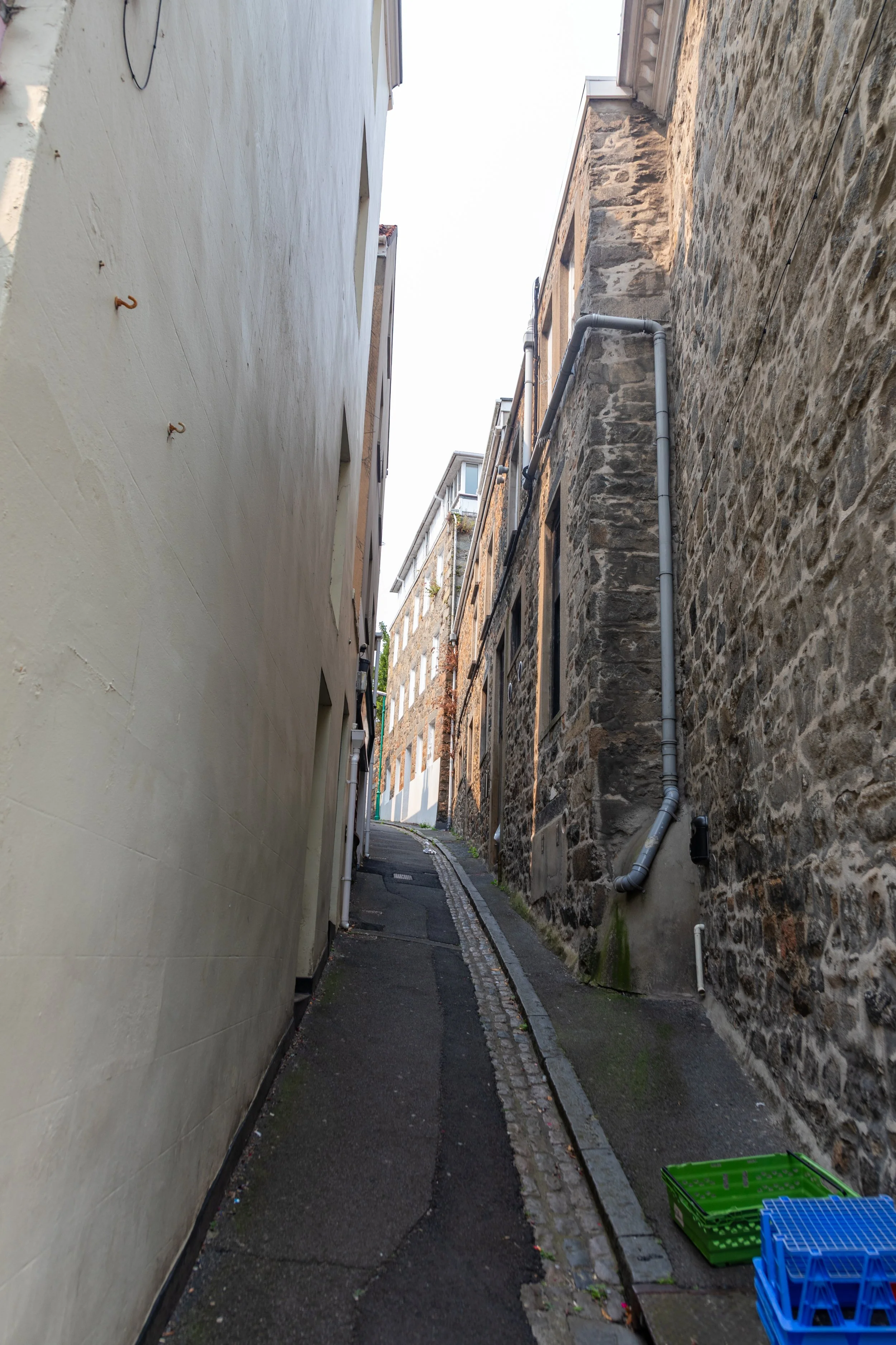  Navigating the narrow pedestrian streets of Saint Peter Port 