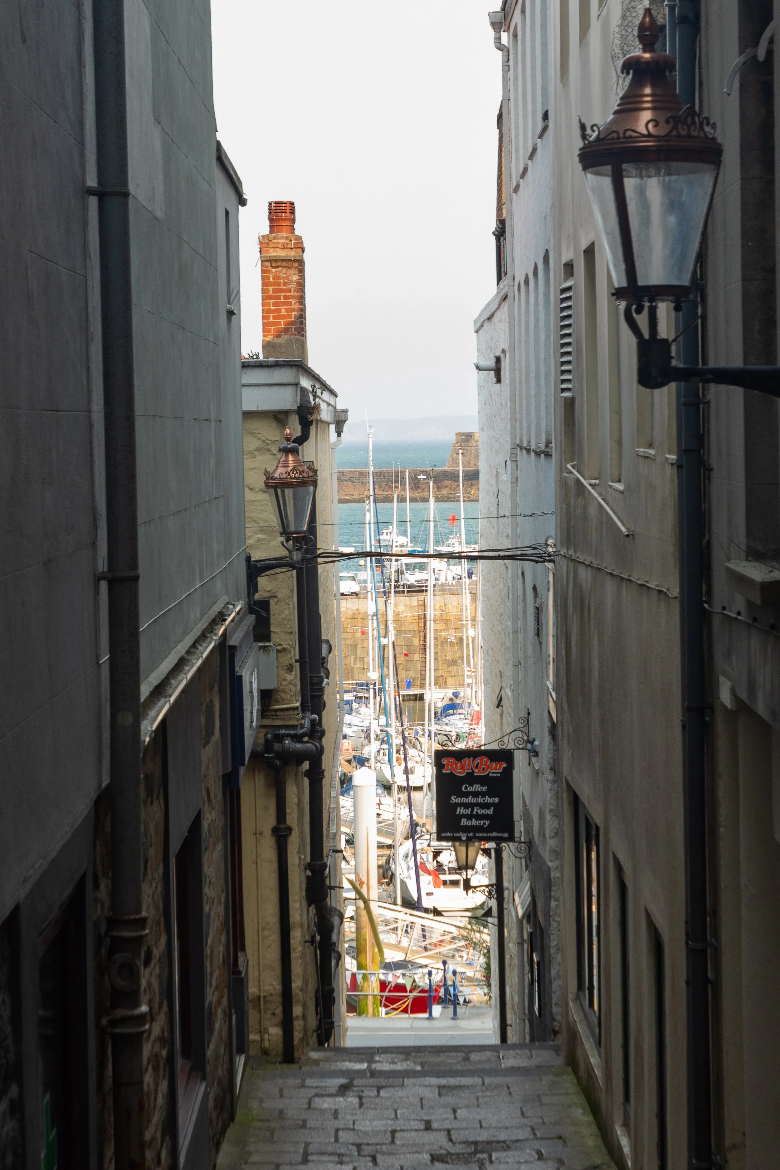  Pedestrian walkway connecting High Street to the harbour 