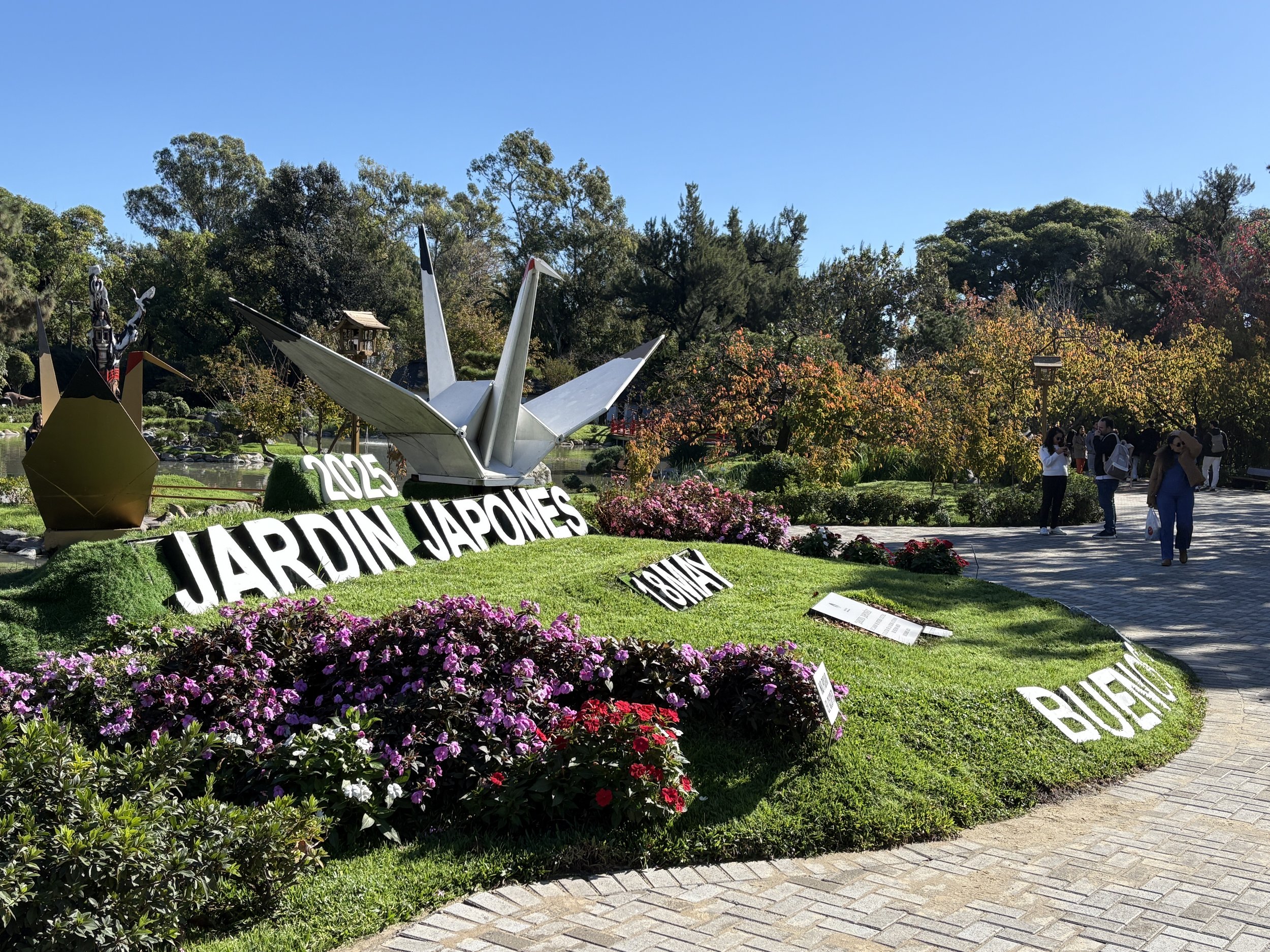  After meeting up with a friend, we explored The Japanese Garden 
