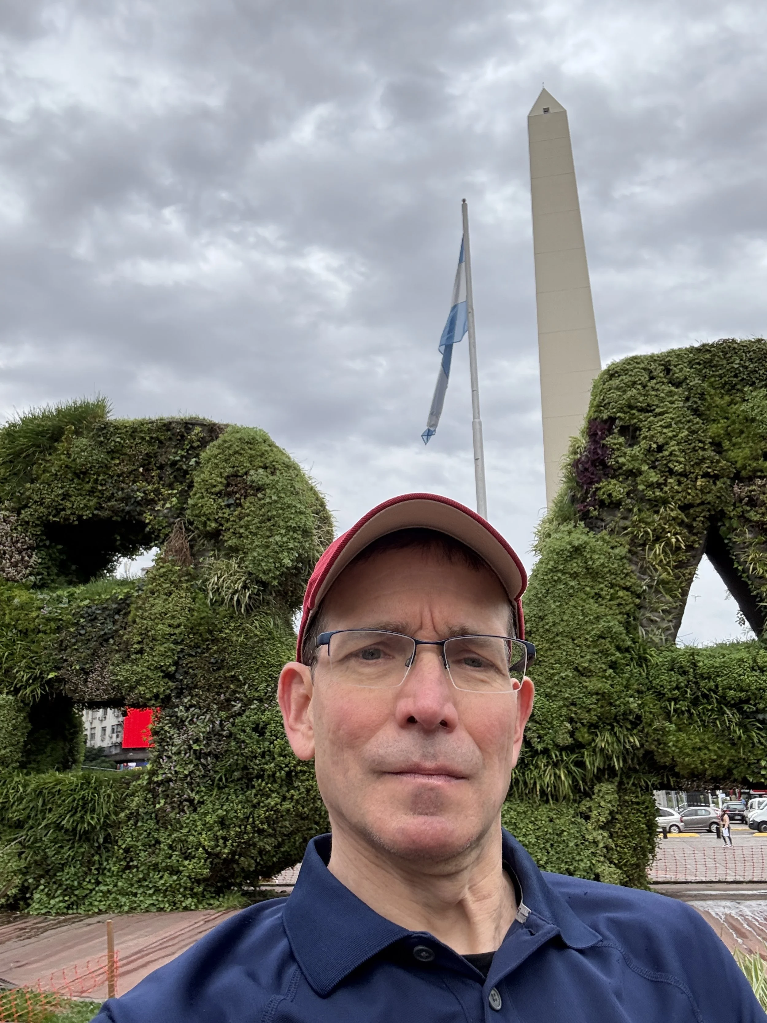  The Plaza de la Republica with a topiary BA below the Obelisk  